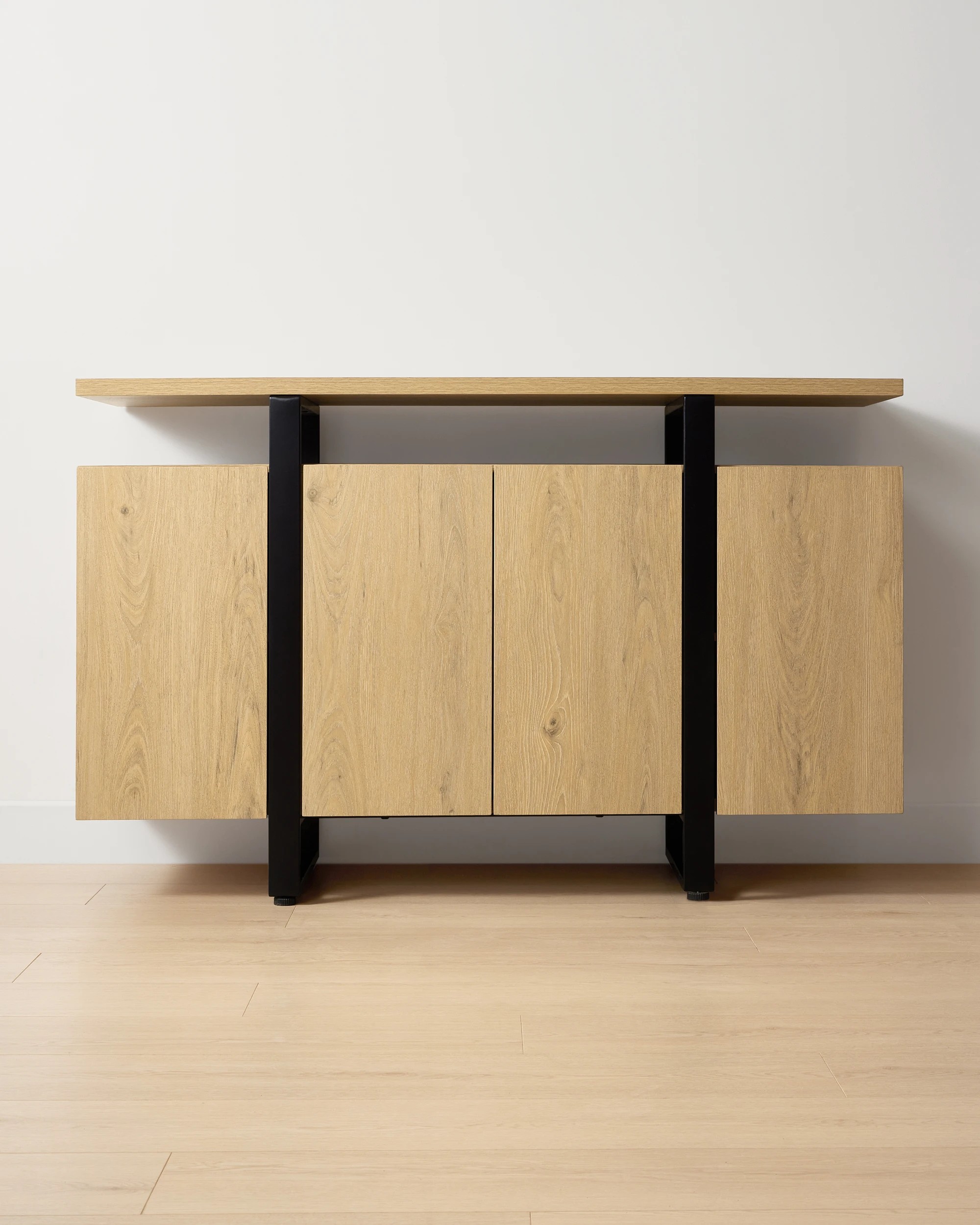 3 Wharf 4 Door Sideboard - Oak, 3 of 8