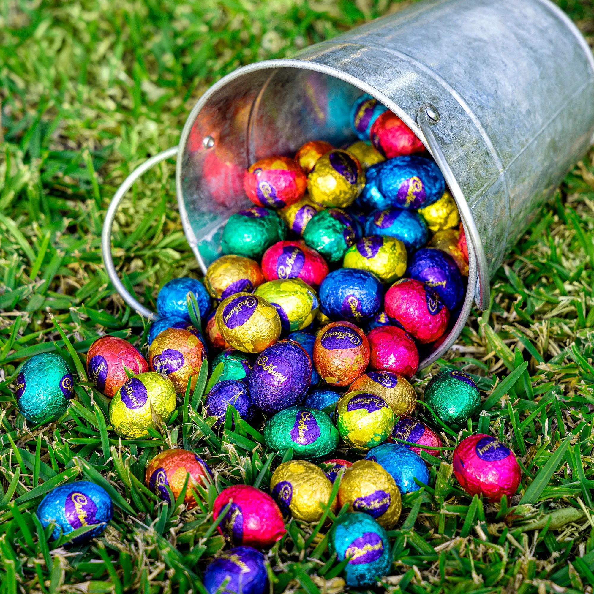 3 Cadbury Dairy Milk Easter Eggs Bag 114g, 3 of 4