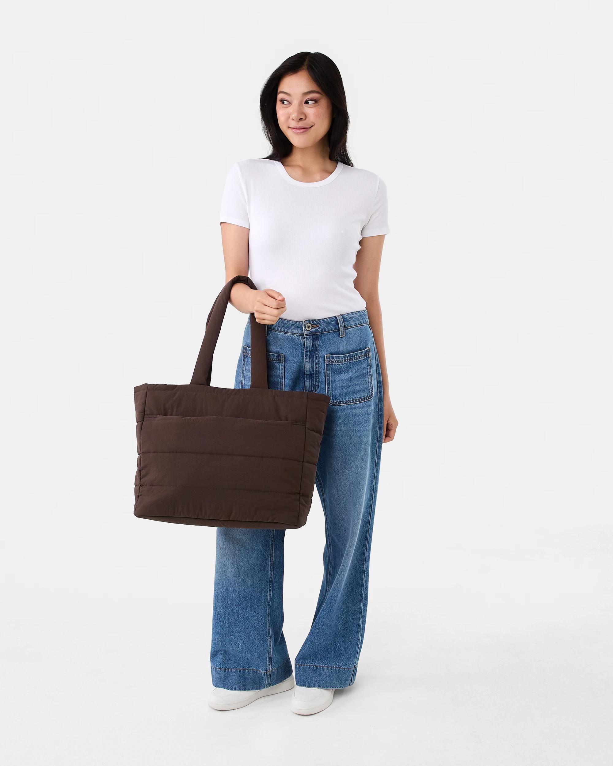 6 Padded Tote Bag Deep Choc, 6 of 6