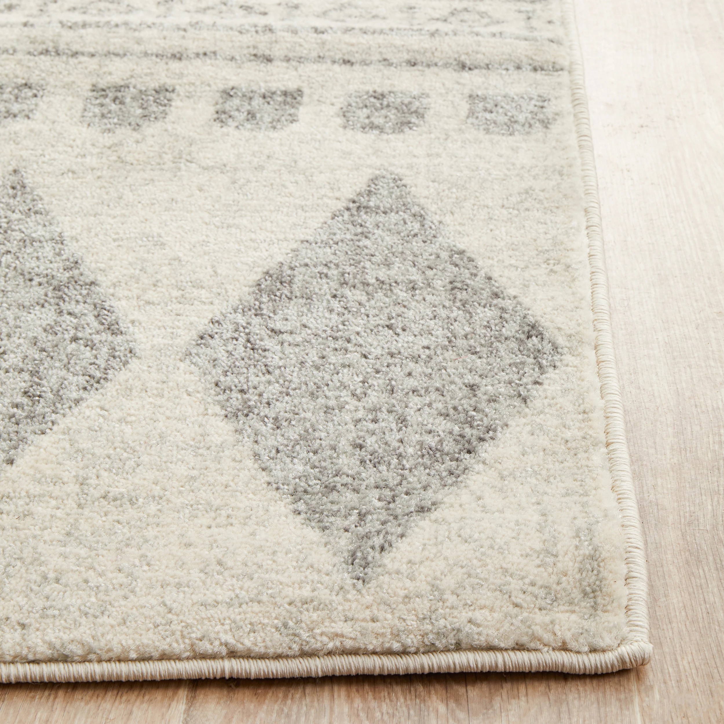 6 Common Ground Rugs Phantom 359 400x80cm - Large Runner Rug - Silver, 6 of 8