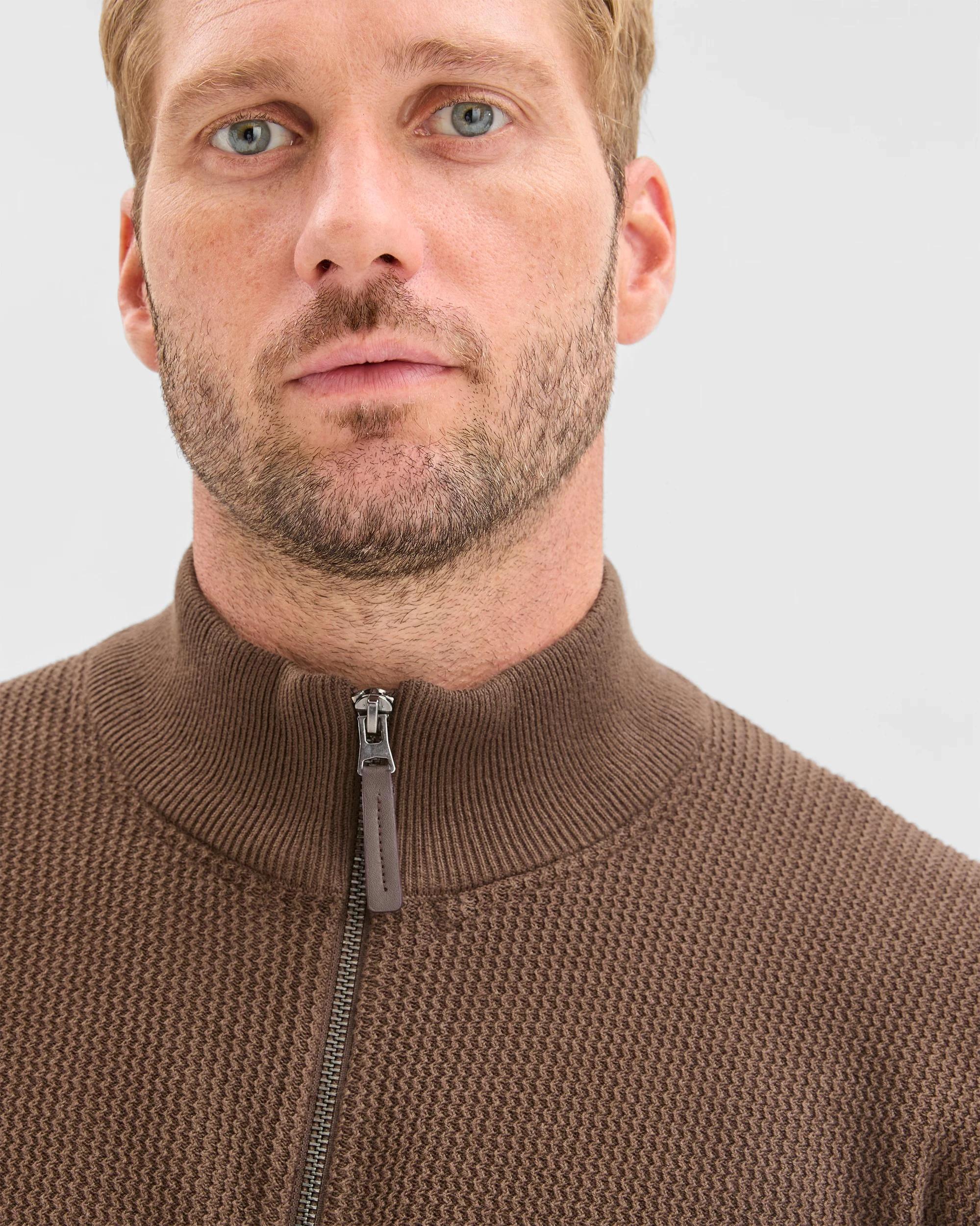 4 Target Man Australian Cotton Zip Through Knit Jumper CHOCOLATE, 4 of 5