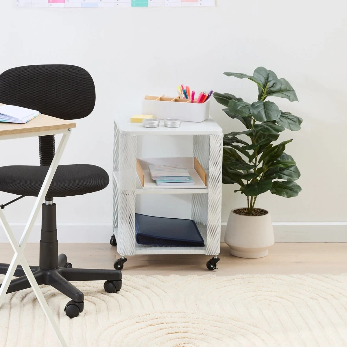 8 Artificial Fiddle Leaf in Pot, 8 of 8