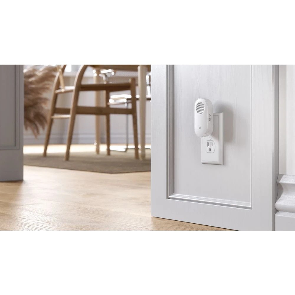 3 Arlo Chime 2, 3 of 3