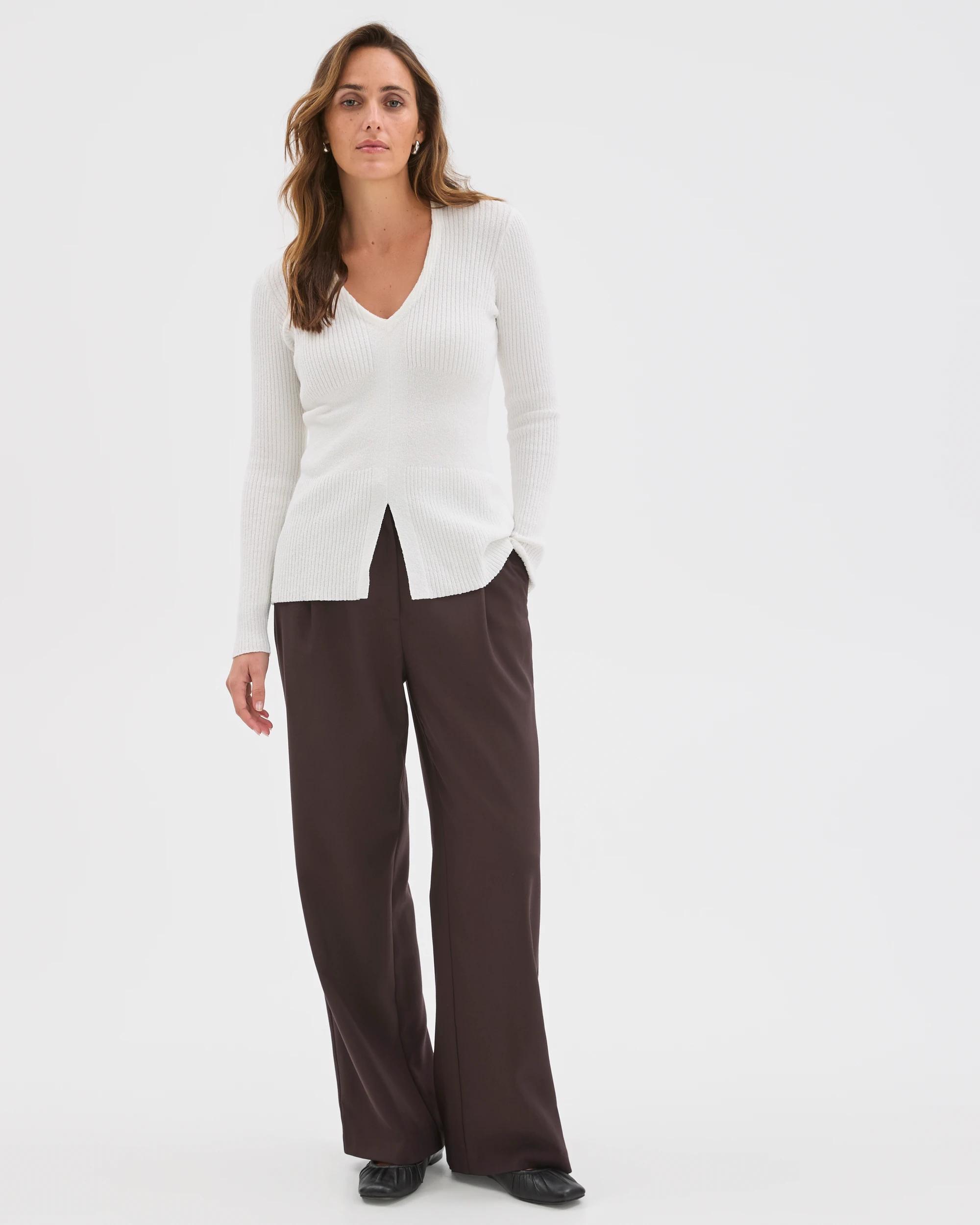 2 Preview Long Sleeve V-Neck Boucle Knit Top WHITE, 2 of 7