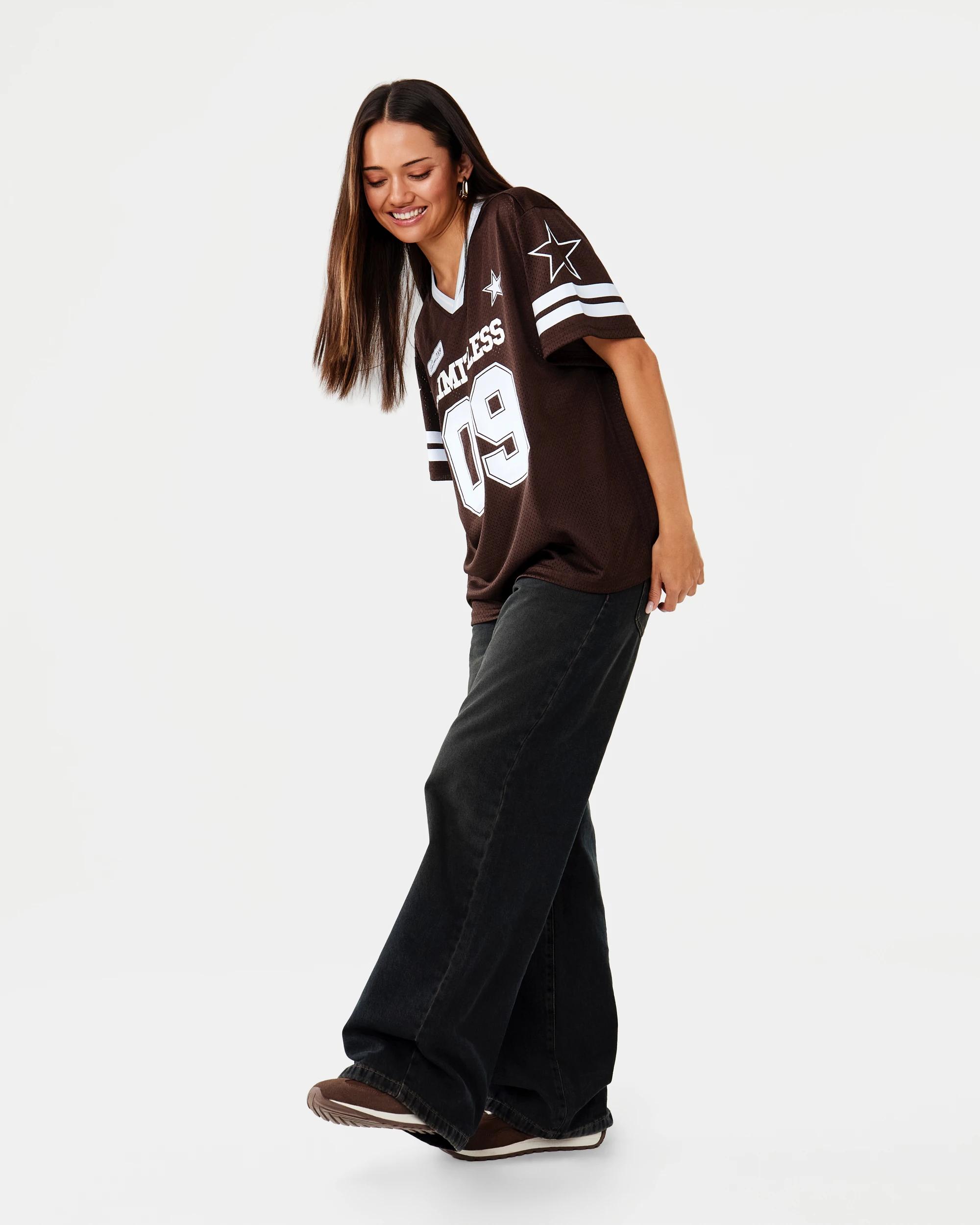 5 Short Sleeve Varsity Top Limitless, 5 of 10