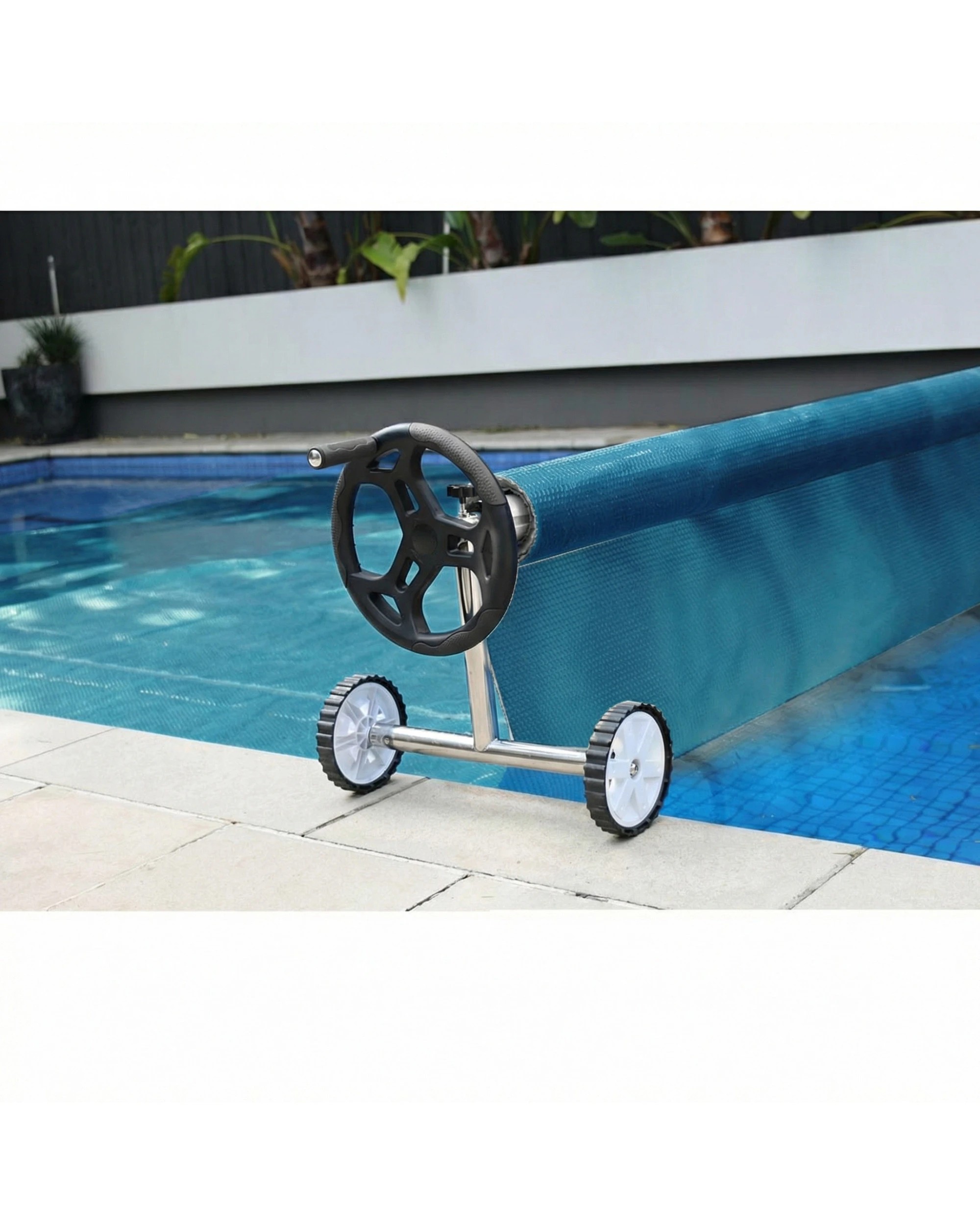 5 HydroActive 400 Micron 9.5m x5m Solar Swimming Pool Cover - Blue, 5 of 5