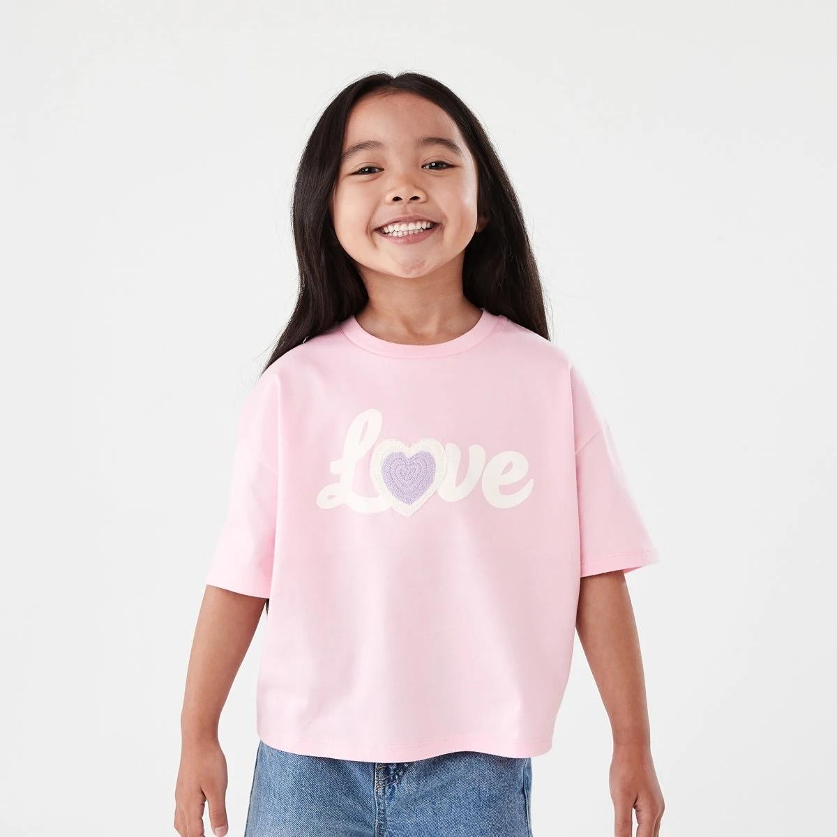 1 Short Sleeve Oversized Applique T-shirt Love, 1 of 8