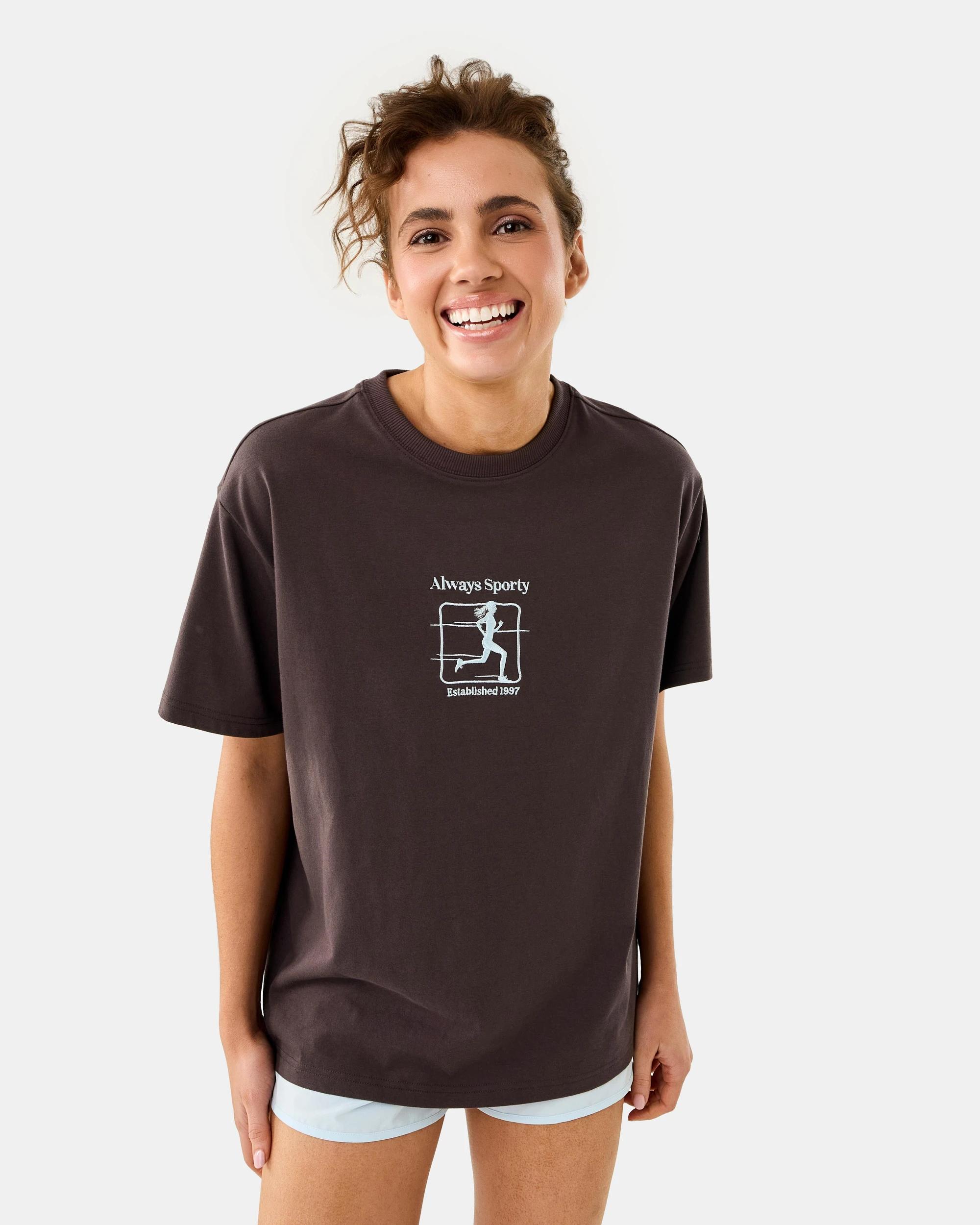 8 Active Womens Oversized Gym T-shirt Espresso, 8 of 8