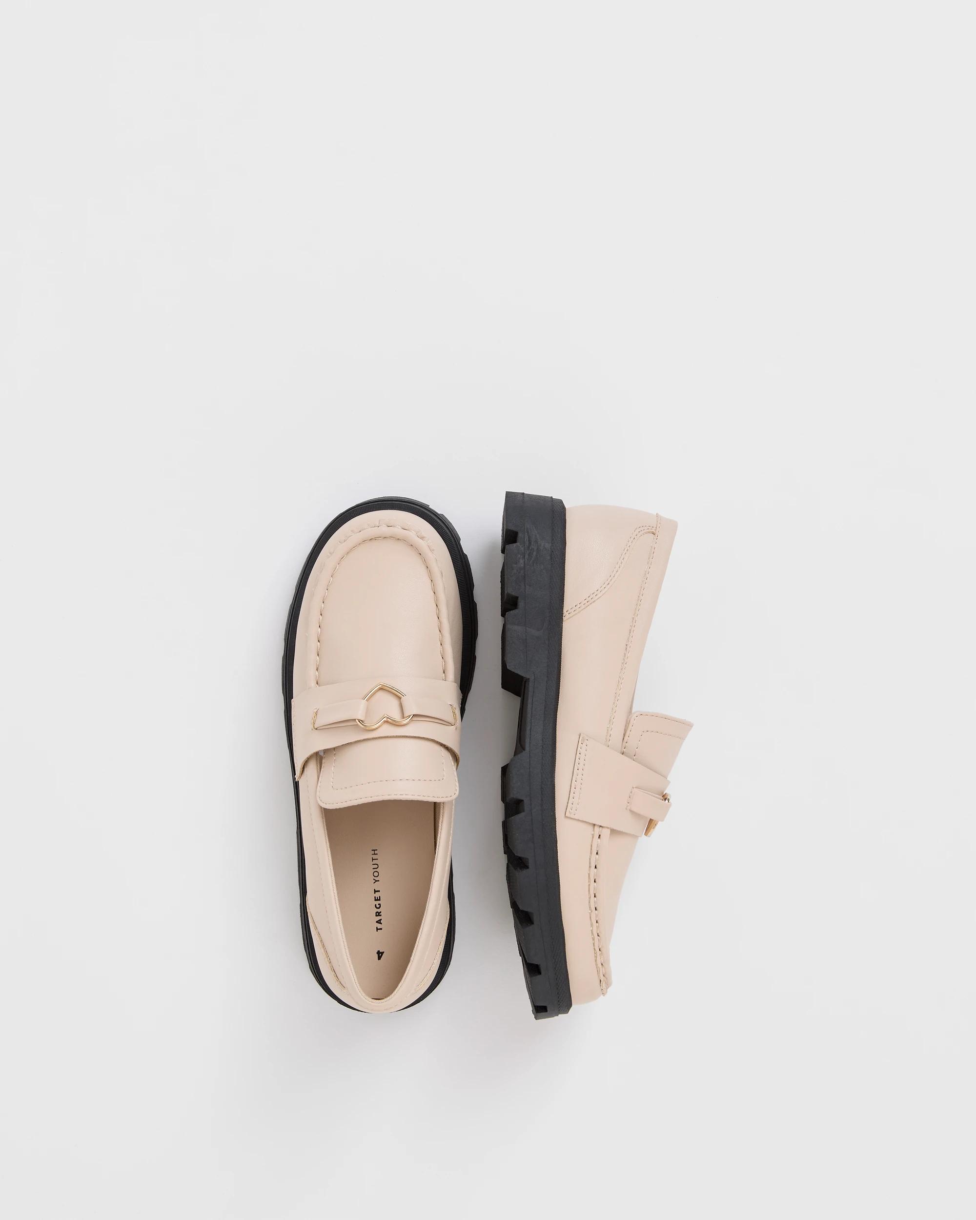 3 Target Youth Girls Senior Heart Loafer NEUTRAL, 3 of 5