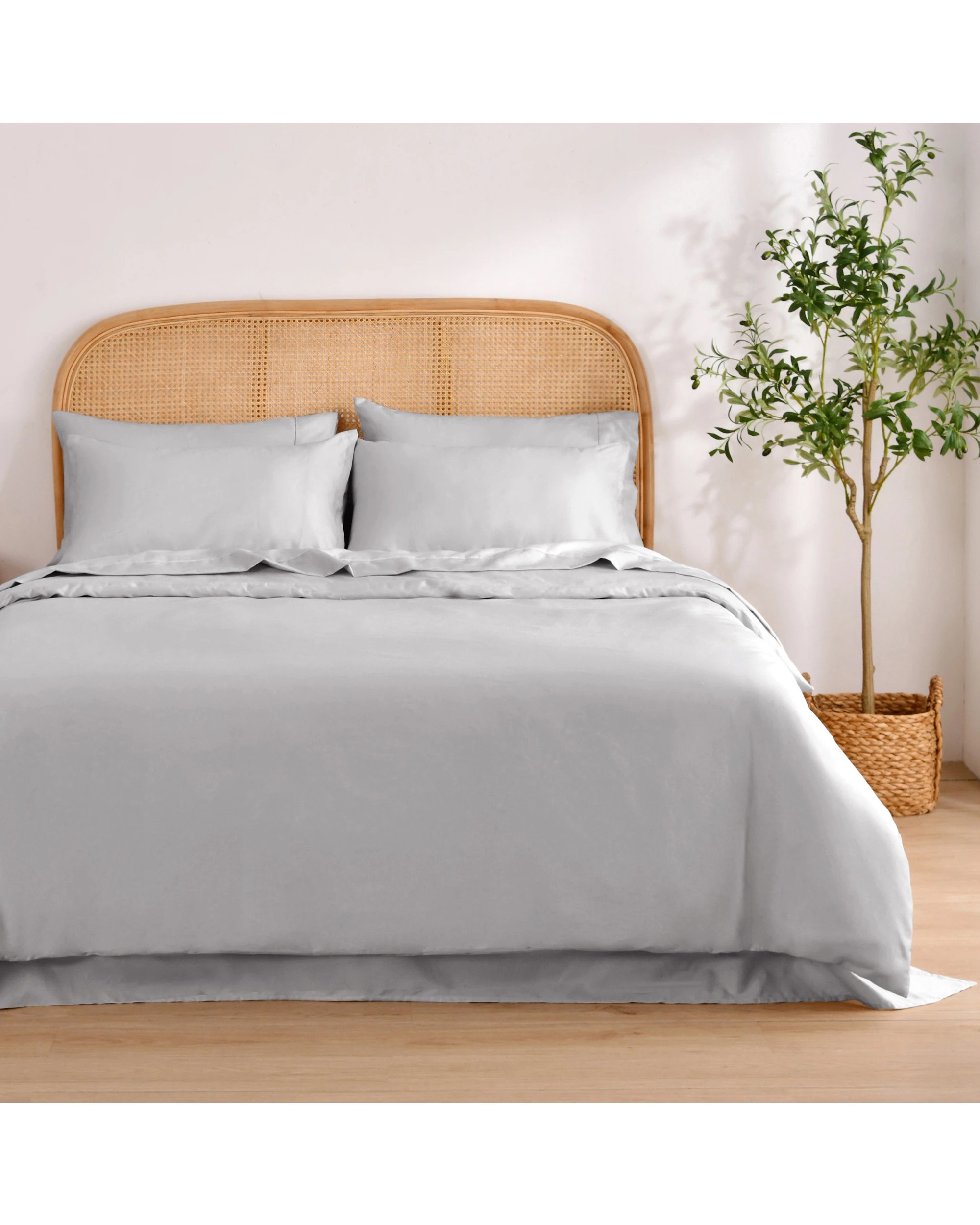1 Dreamaker 1500TC Cotton Rich Sateen Quilt Cover Set - Single Bed - Dove Grey, 1 of 6