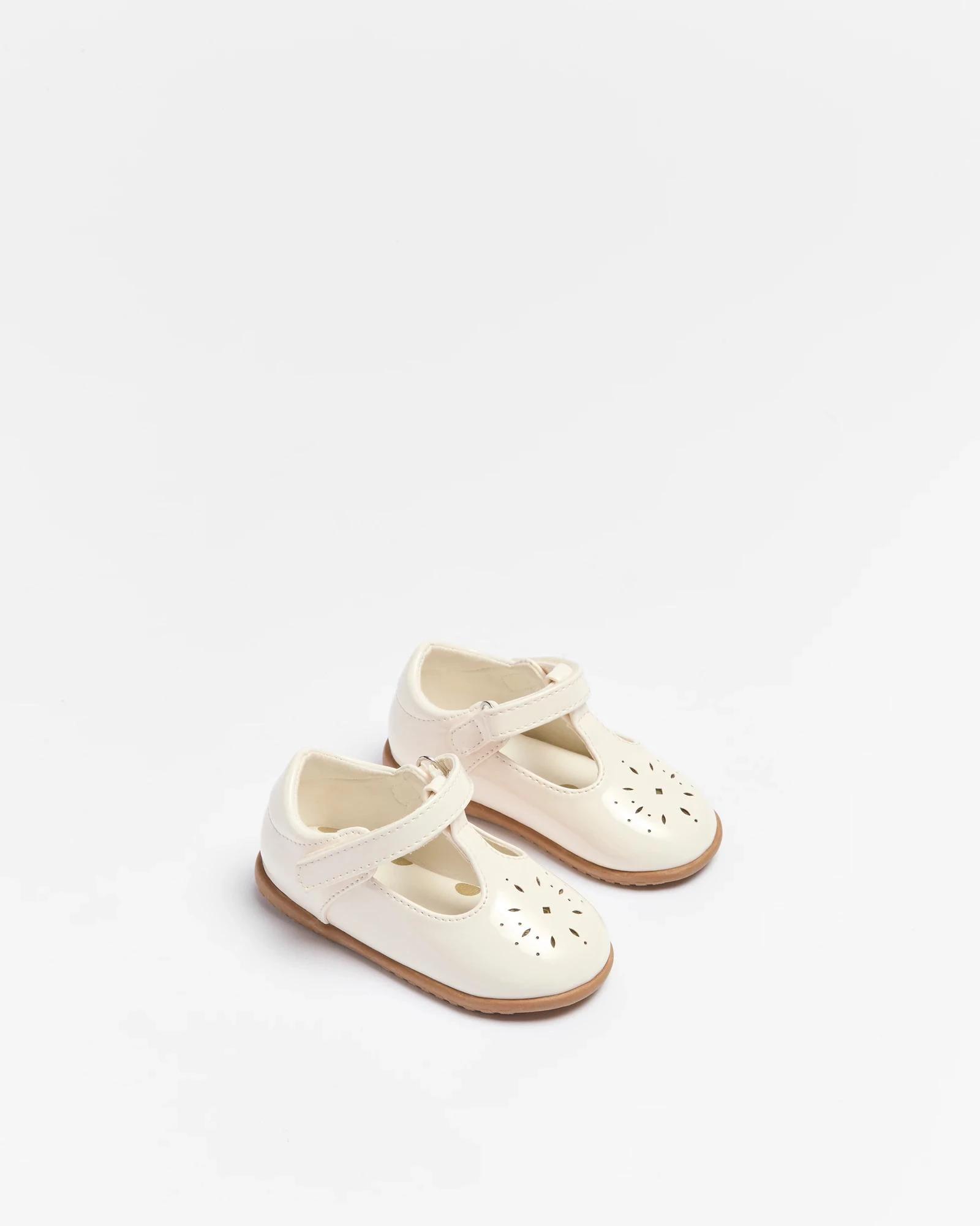 2 Target Baby Girls First Walker Jazz PU Classic Mary Jane Flats OFF WHITE, 2 of 2