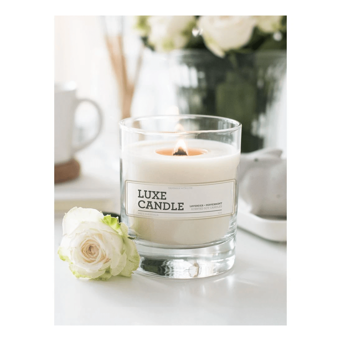 4 Avery 8UP A5 Laser Labels Gold Border 10 Pack, 4 of 4