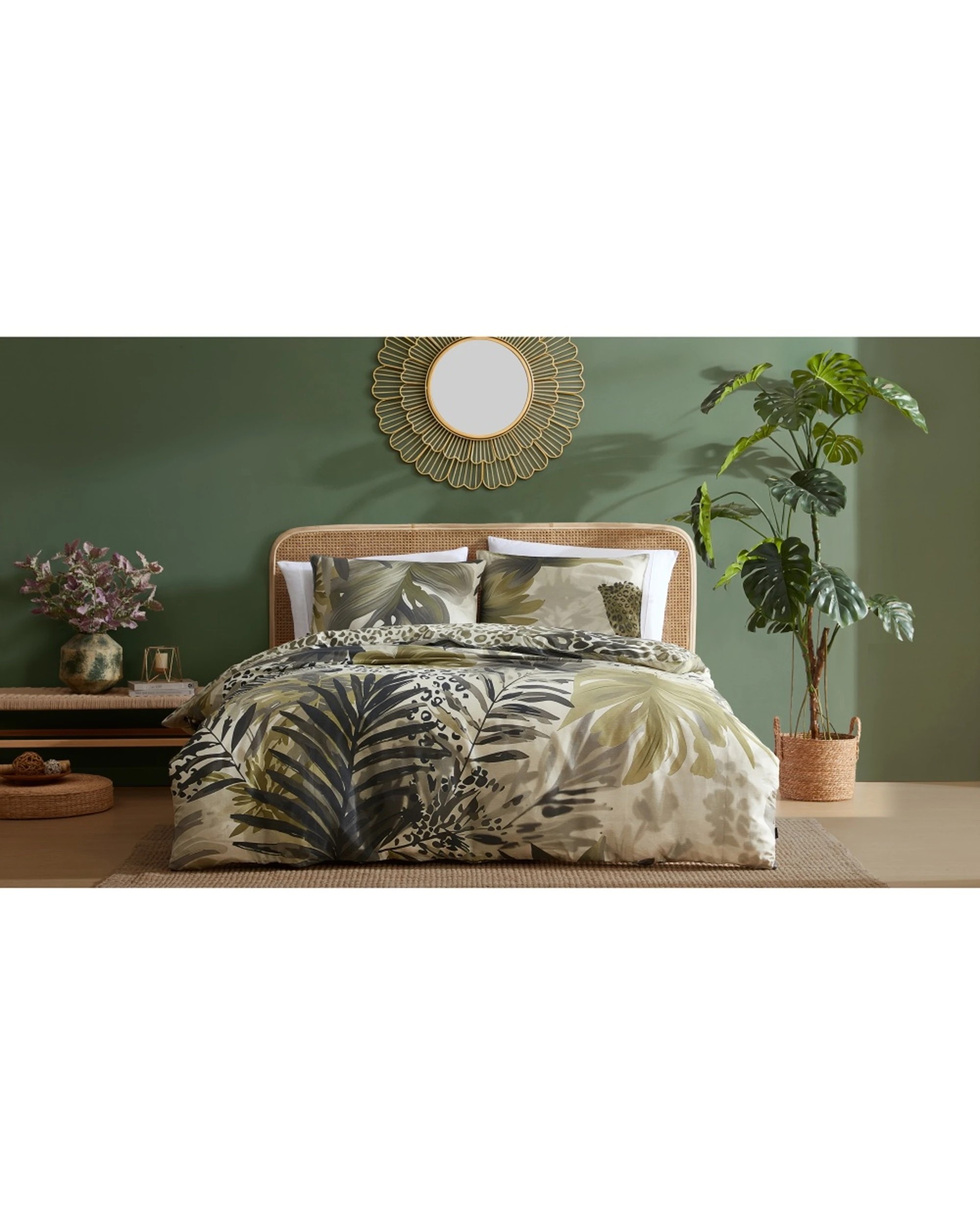 1 Ardor Meridith 250TC Cotton Sateen Comfort Quilt Cover Set Khaki - King Bed - Multi, 1 of 2