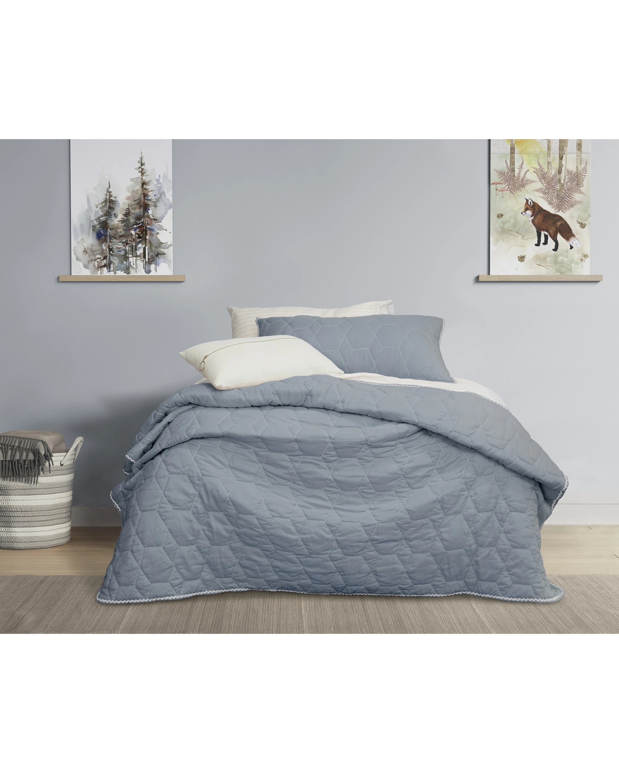 1 Jelly Bean Kids Bolston Quilted Coverlet Set Pale - Single/Double - Blue, 1 of 1