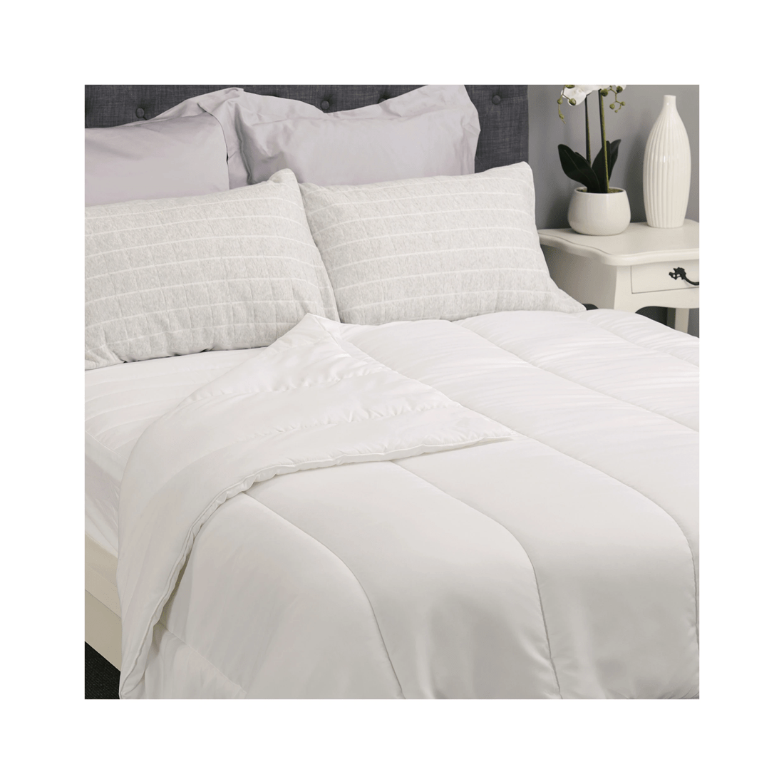 5 Tontine Good Night Soft Snuggly Quilt All Seasons King Bed Microfibre Machine Washable
 - King Bed
 - White, 5 of 5