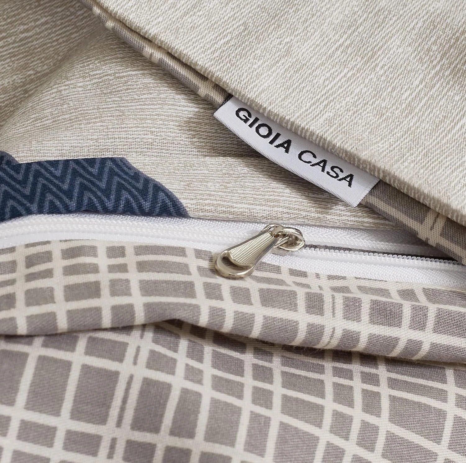 4 Gioia Casa Printed Cotton Reversible Quilt Cover Set - King Bed - Oliver, 4 of 6