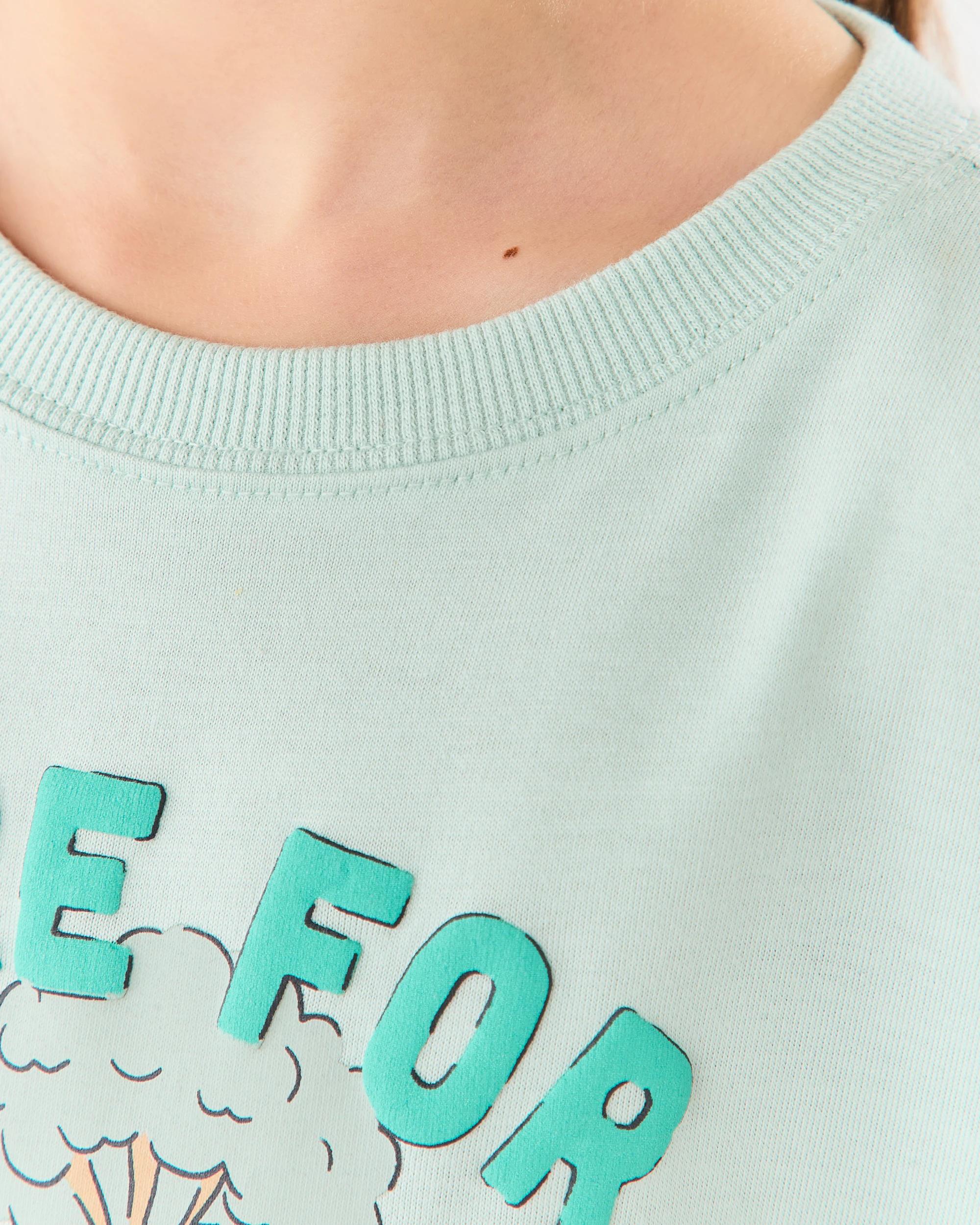 5 Oversized Printed T-shirt Green Dogs, 5 of 7