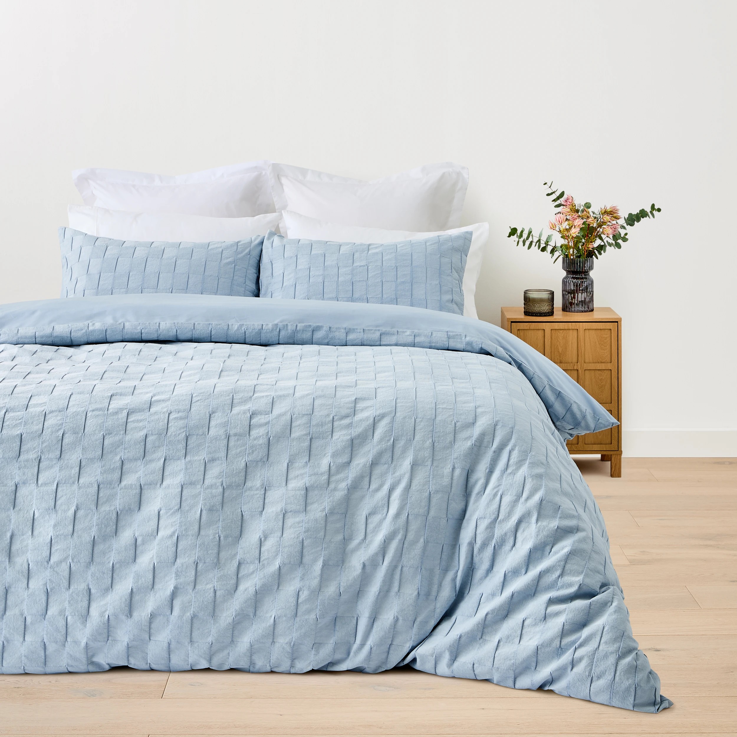 1 Check Stonewashed Australian Grown Cotton Quilt Cover Set - King Bed, Blue, 1 of 8