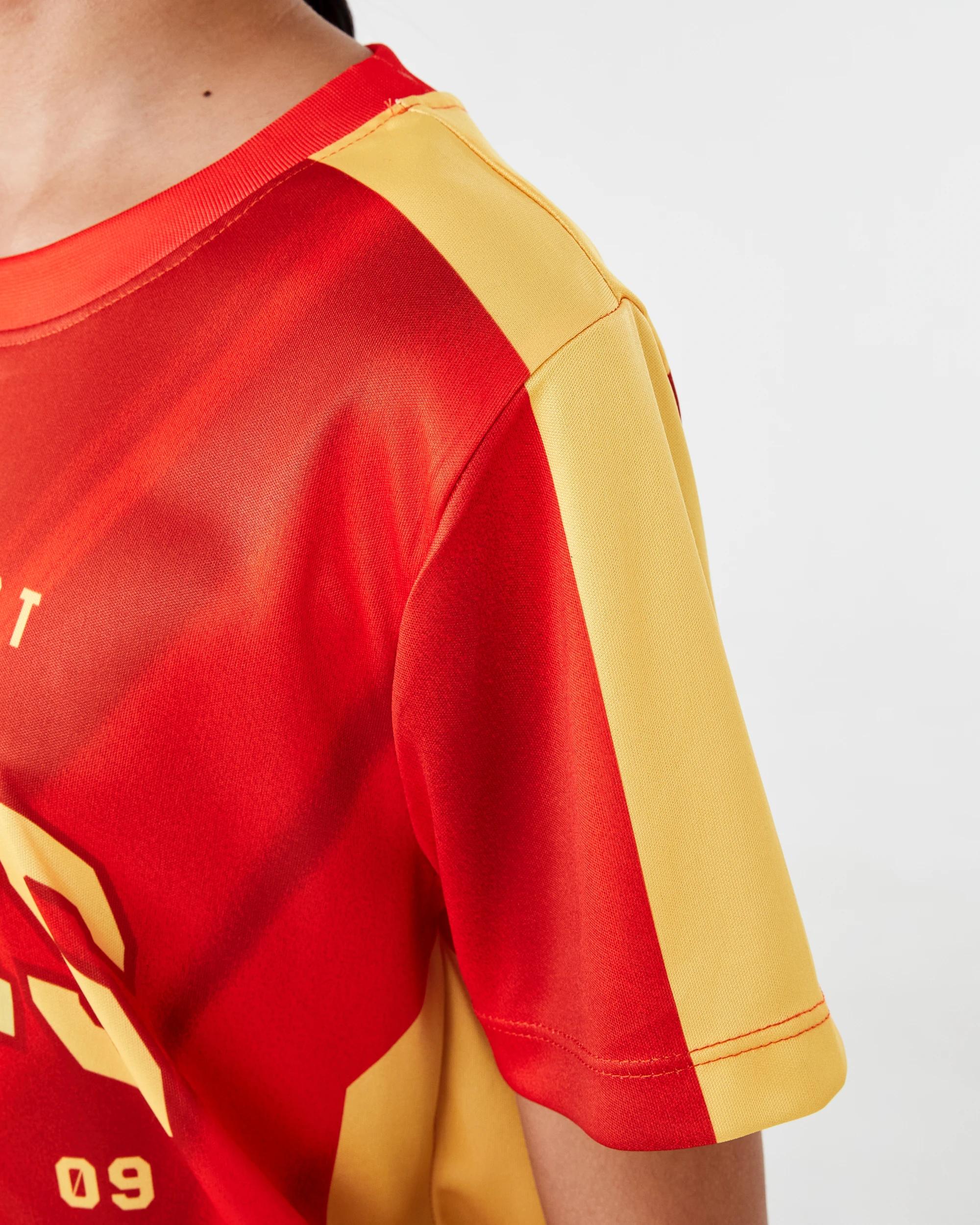 6 Official AFL Youth Training T-shirt Gc Suns, 6 of 8