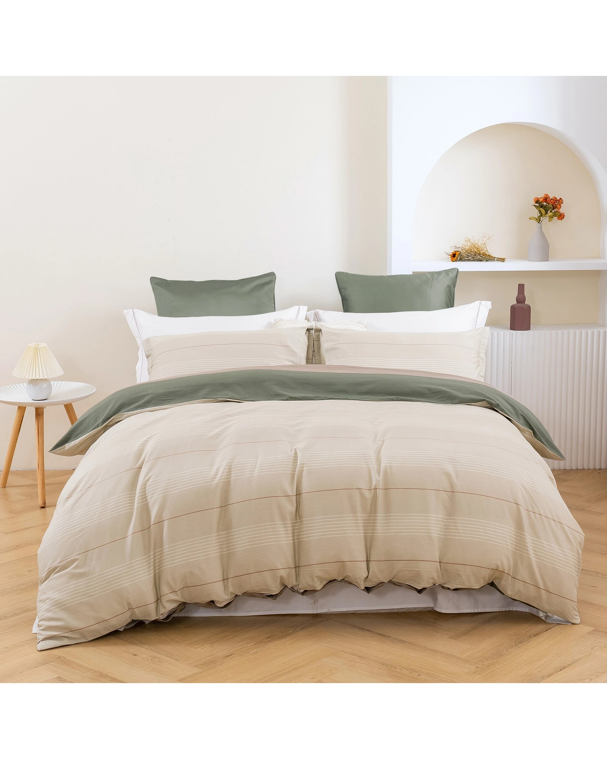 2 Dreamaker Canyon 100% Cotton Reversible Quilt Cover Set - Queen Bed - Green, 2 of 9