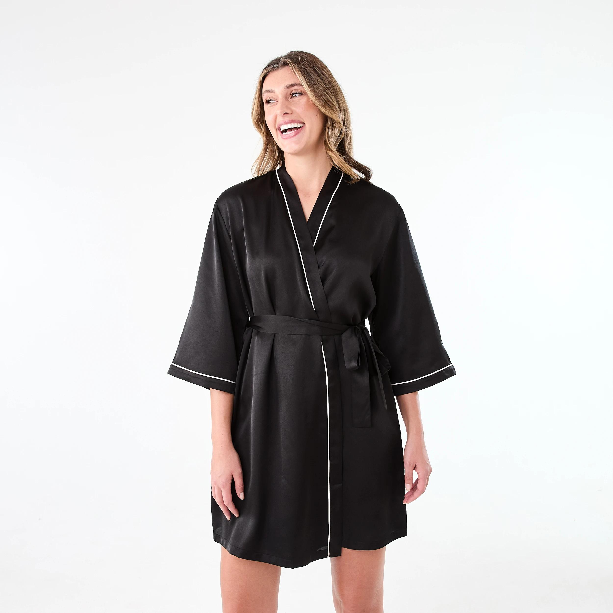 1 Satin Gown Black, 1 of 7