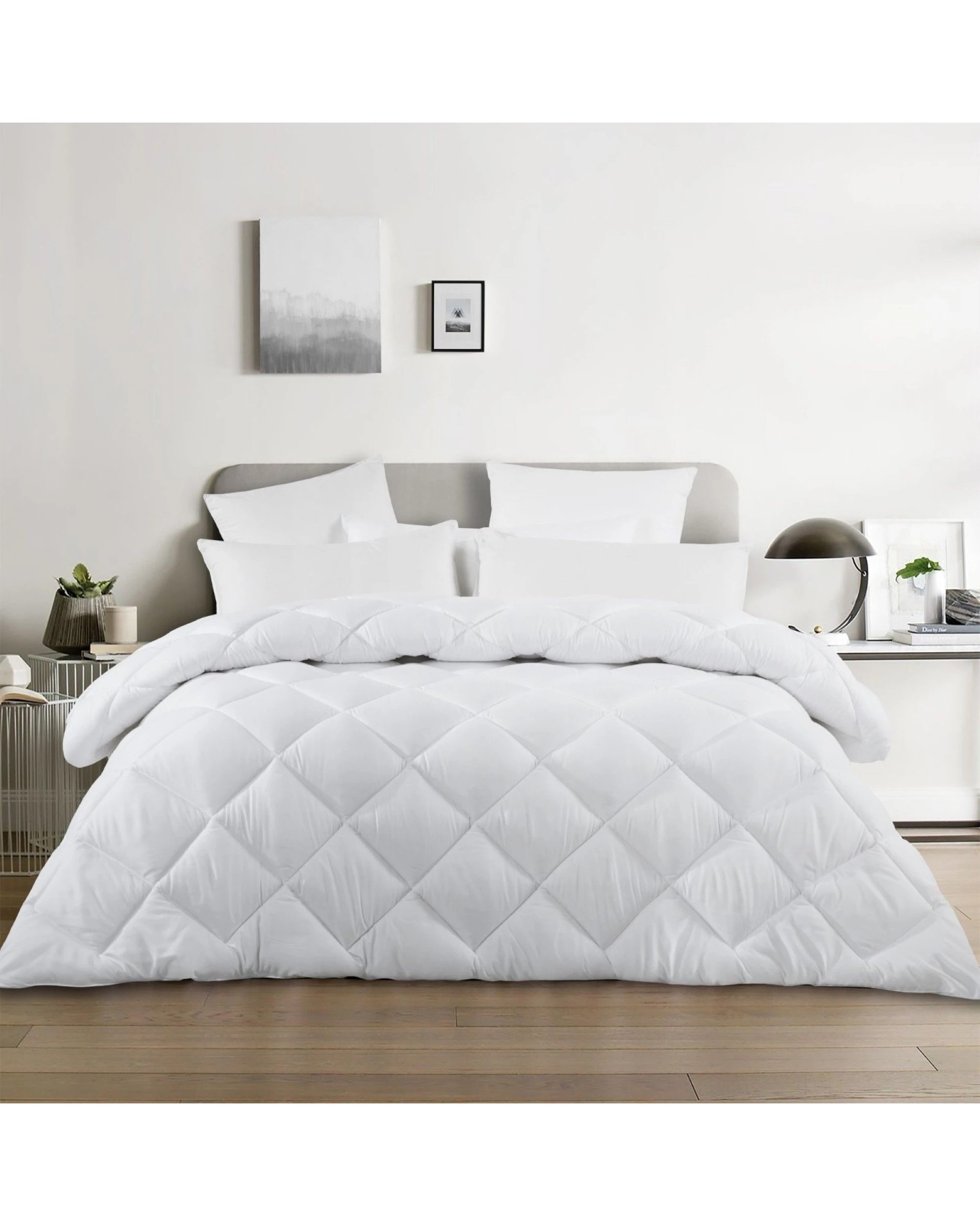 1 Sleepcare 300GSM All Season Microfibre Quilt - Super King Bed - White, 1 of 4