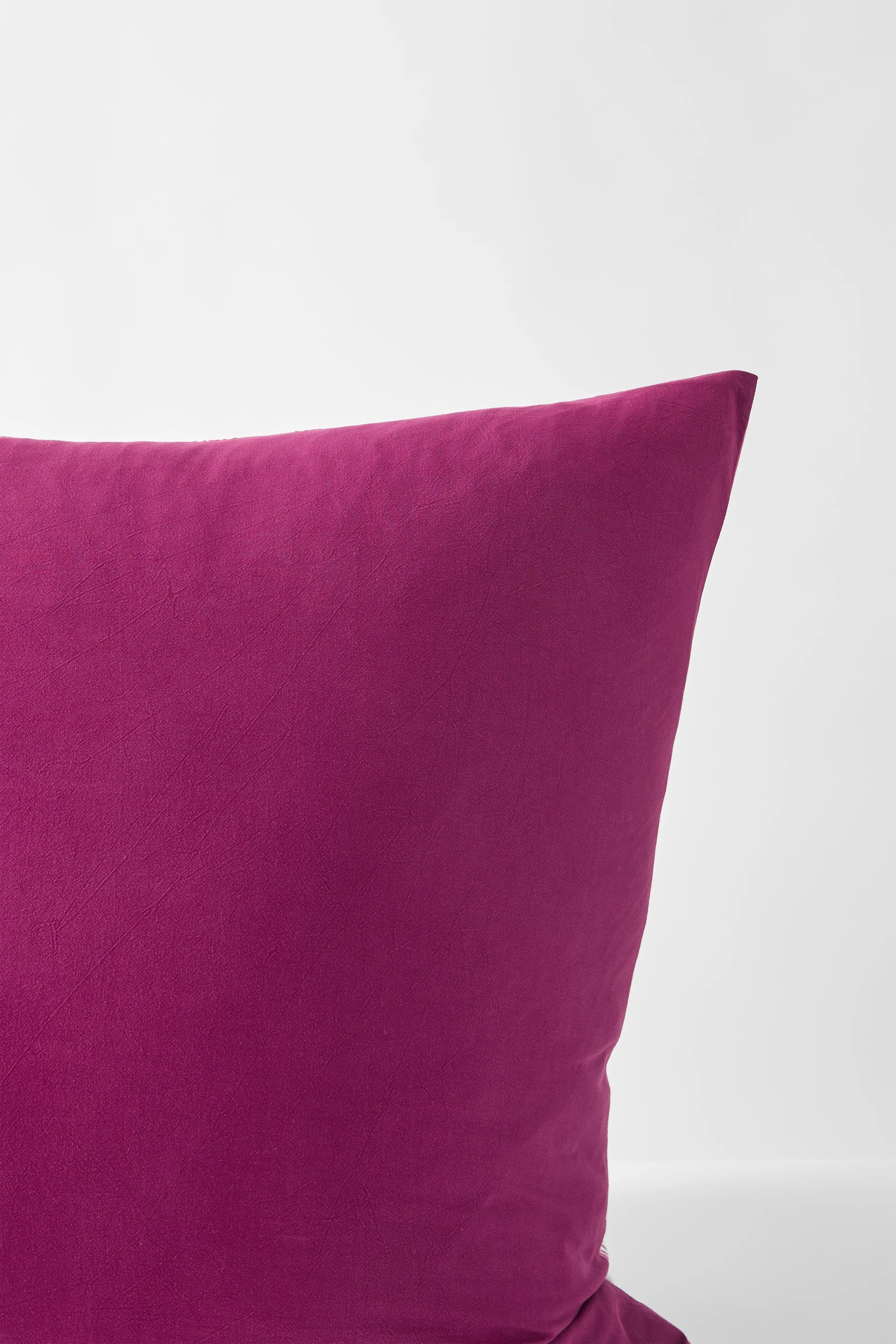 4 Arlo Cotton Stonewash European Pillowcase - One Size - Pink, 4 of 5