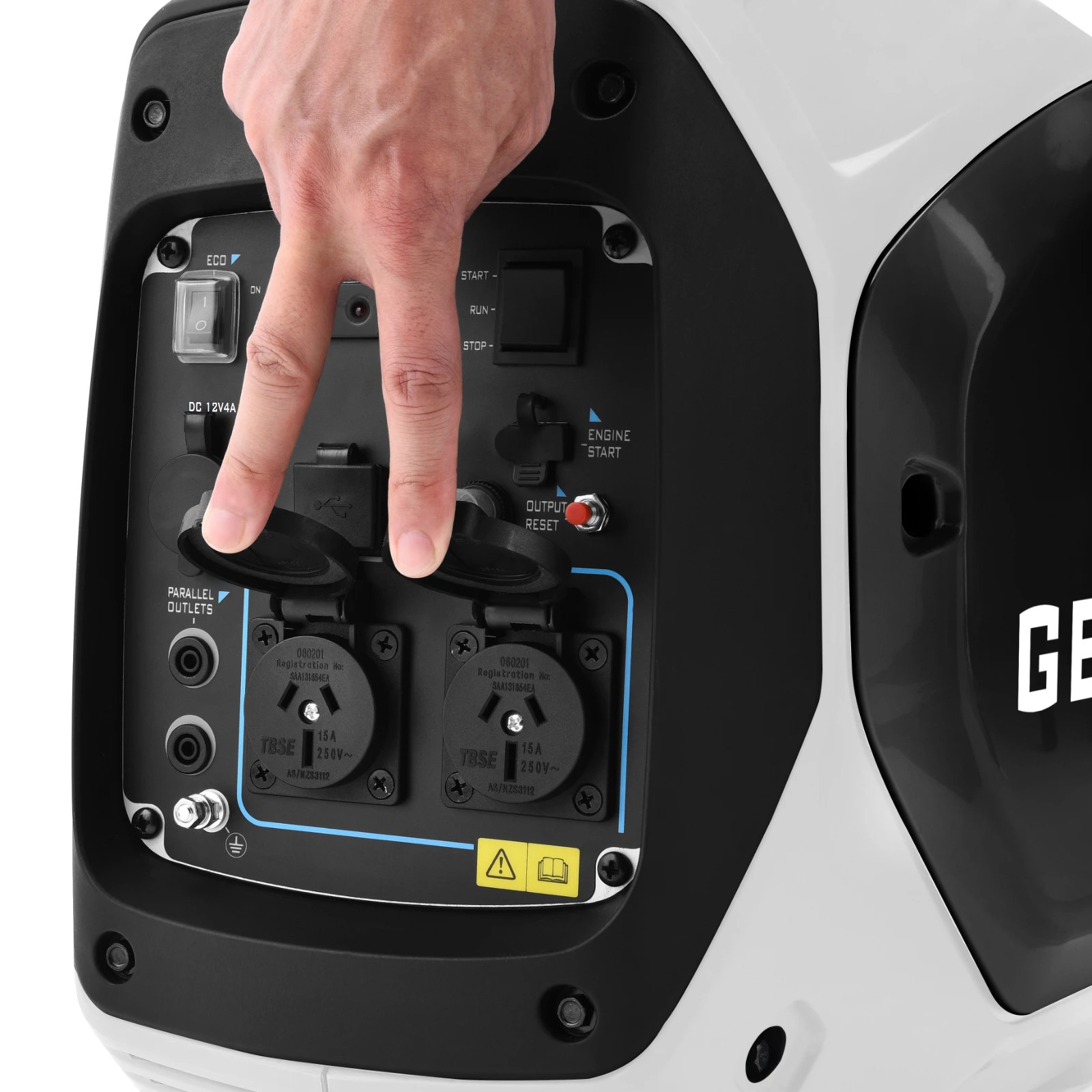 3 GENTRAX GPRO 2200 2.2kW Max 2.0kW Rated Portable Inverter Generator, Pure Sine Wave, Camping & Backup, 3 of 10