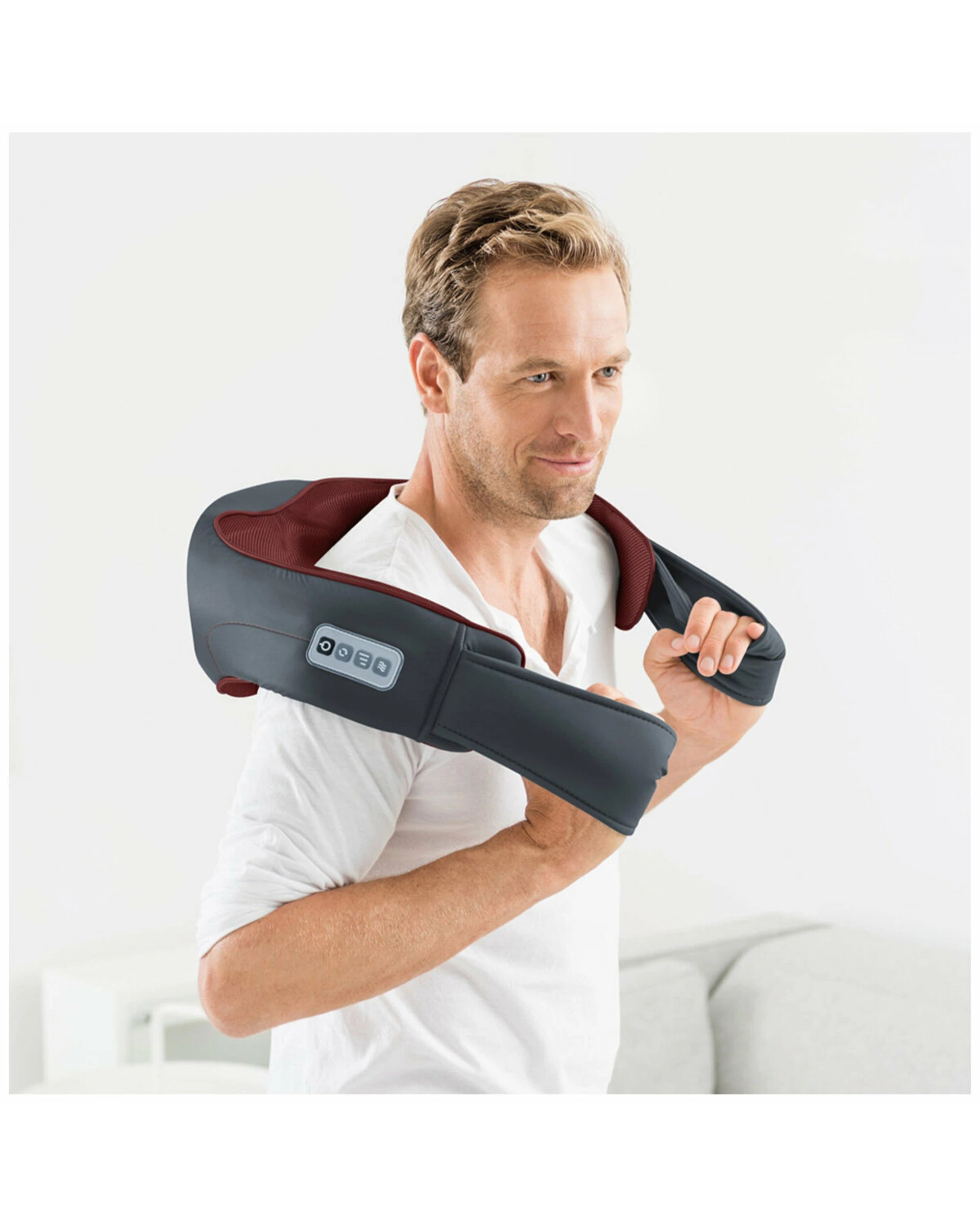 4 Beurer Deluxe 3D Shiatsu Back and Neck Massager, 4 of 5