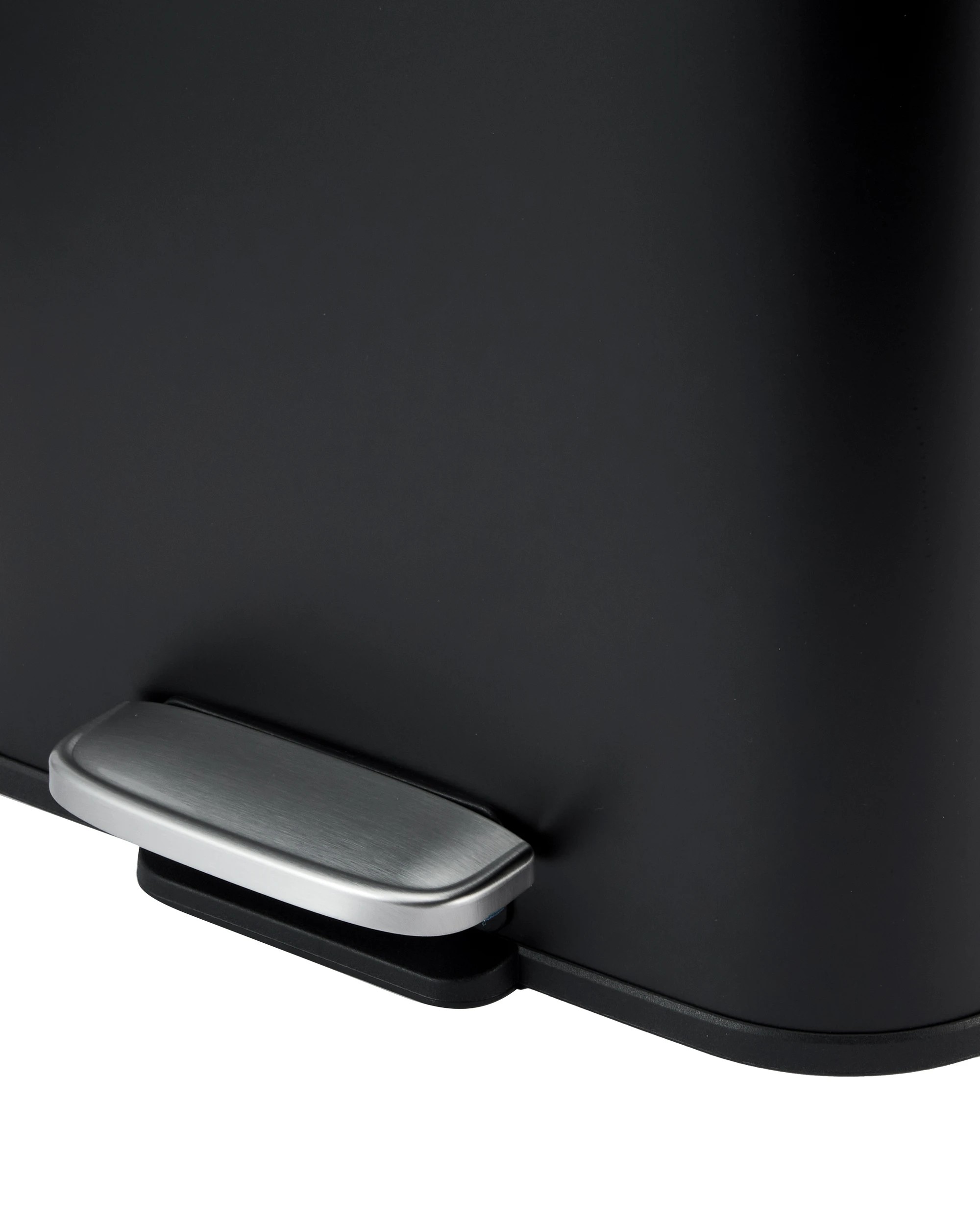 6 30L Pedal Bin - Black, 6 of 8