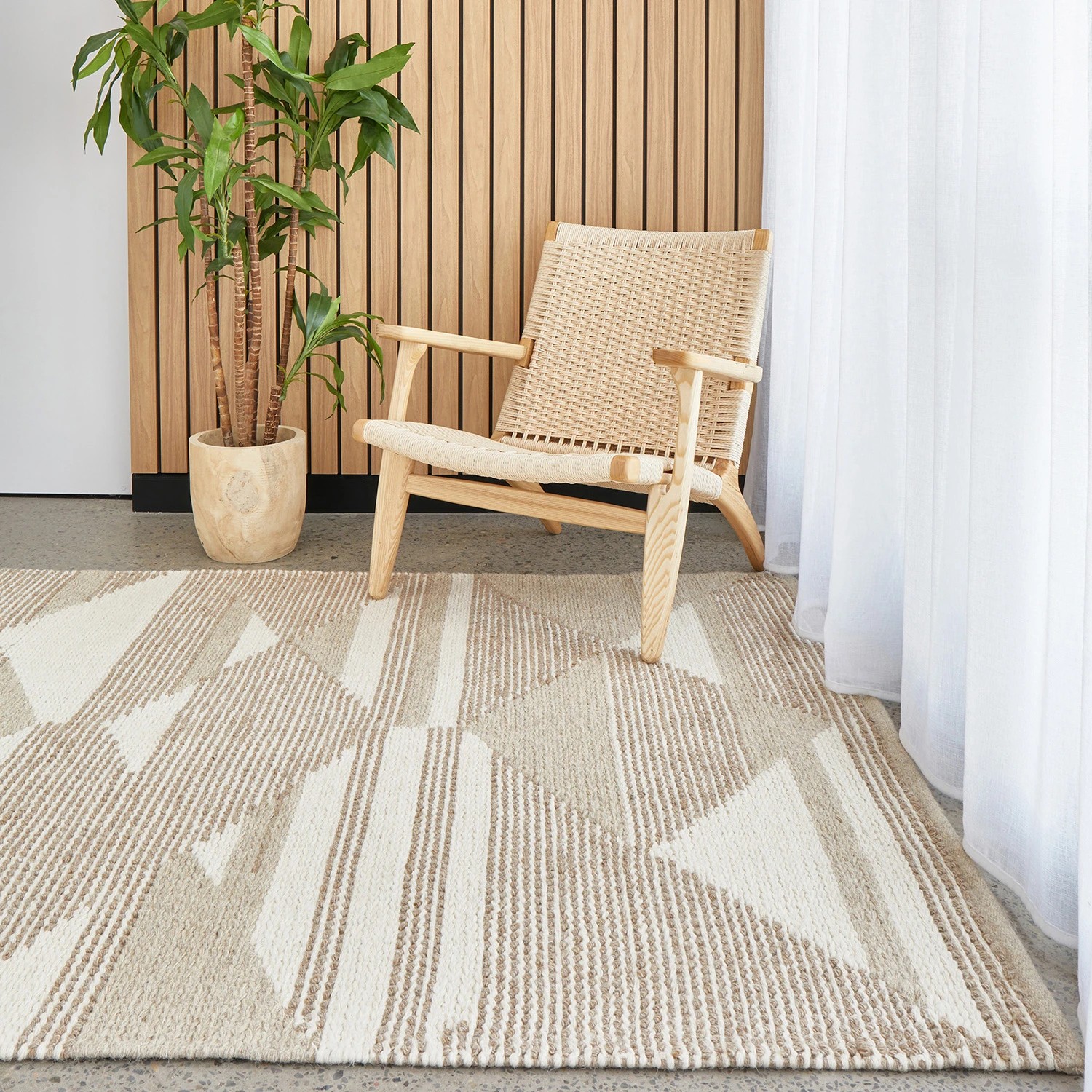 1 Common Ground Rugs Camden Taylor 320x230cm - Extra Large Hand Woven Floor Rug - Beige, 1 of 6