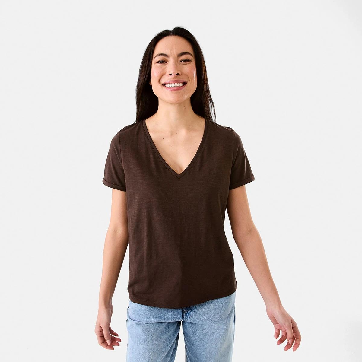 1 Short Sleeve Slub V-neck T-shirt Melt Brown, 1 of 5