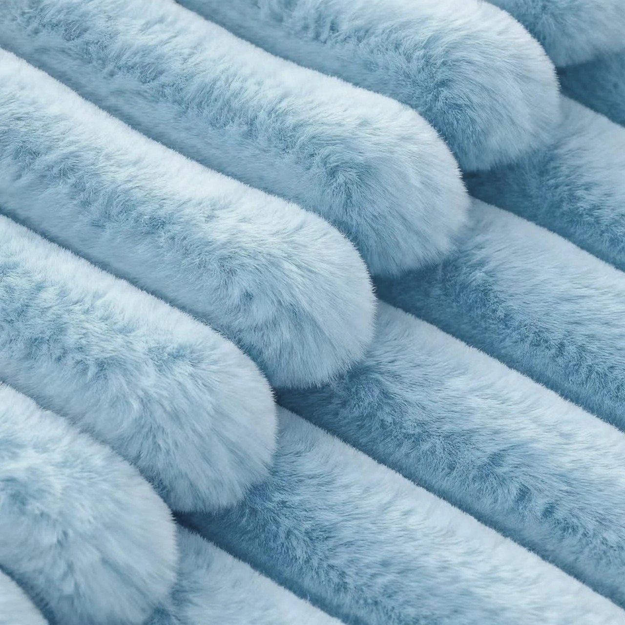 3 Gioia Casa 2-Pack Faux Fur Cushion Covers Soft 45x45cm - Sky, 3 of 3