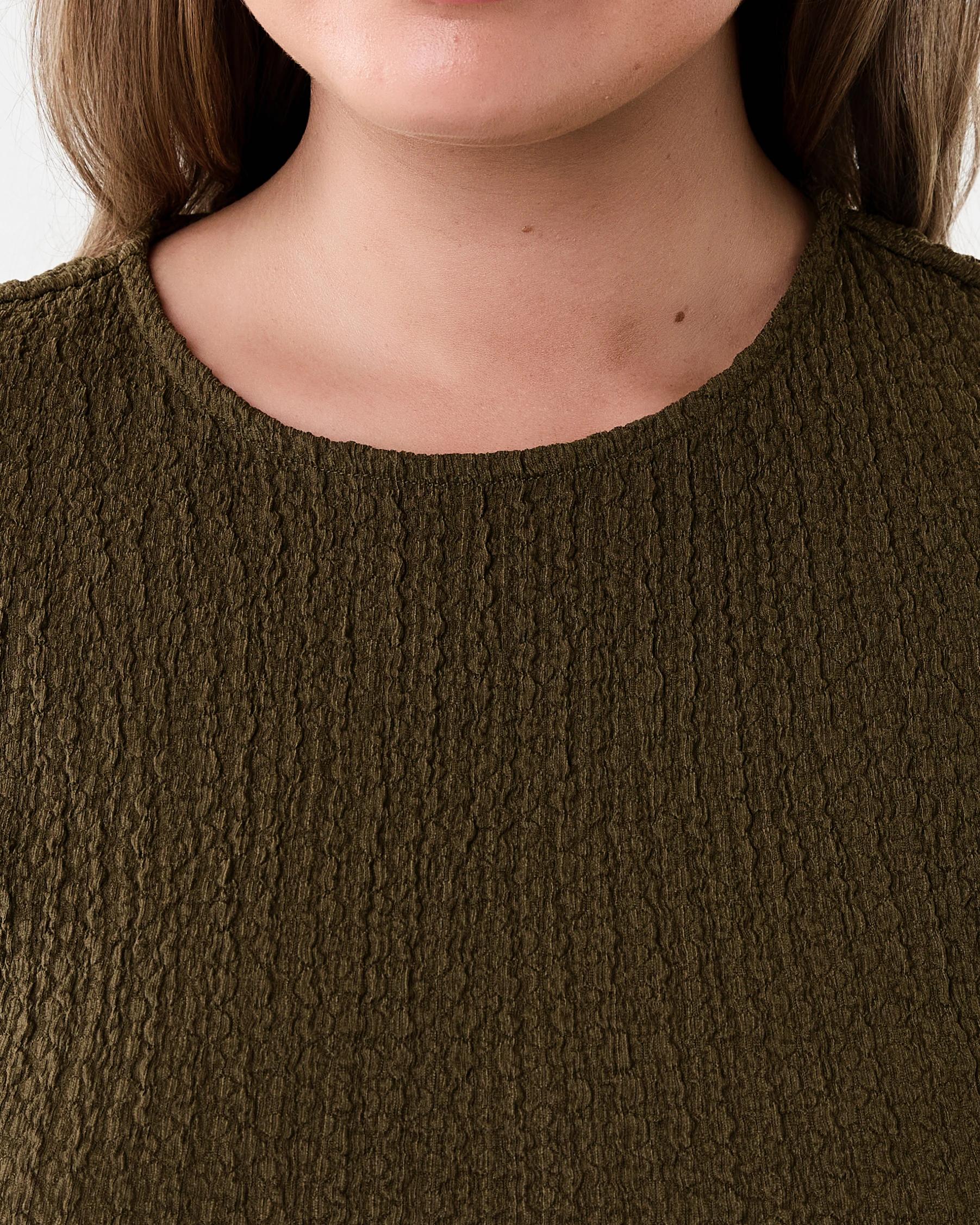 5 Short Sleeve Textured T-shirt Dark Olive, 5 of 7