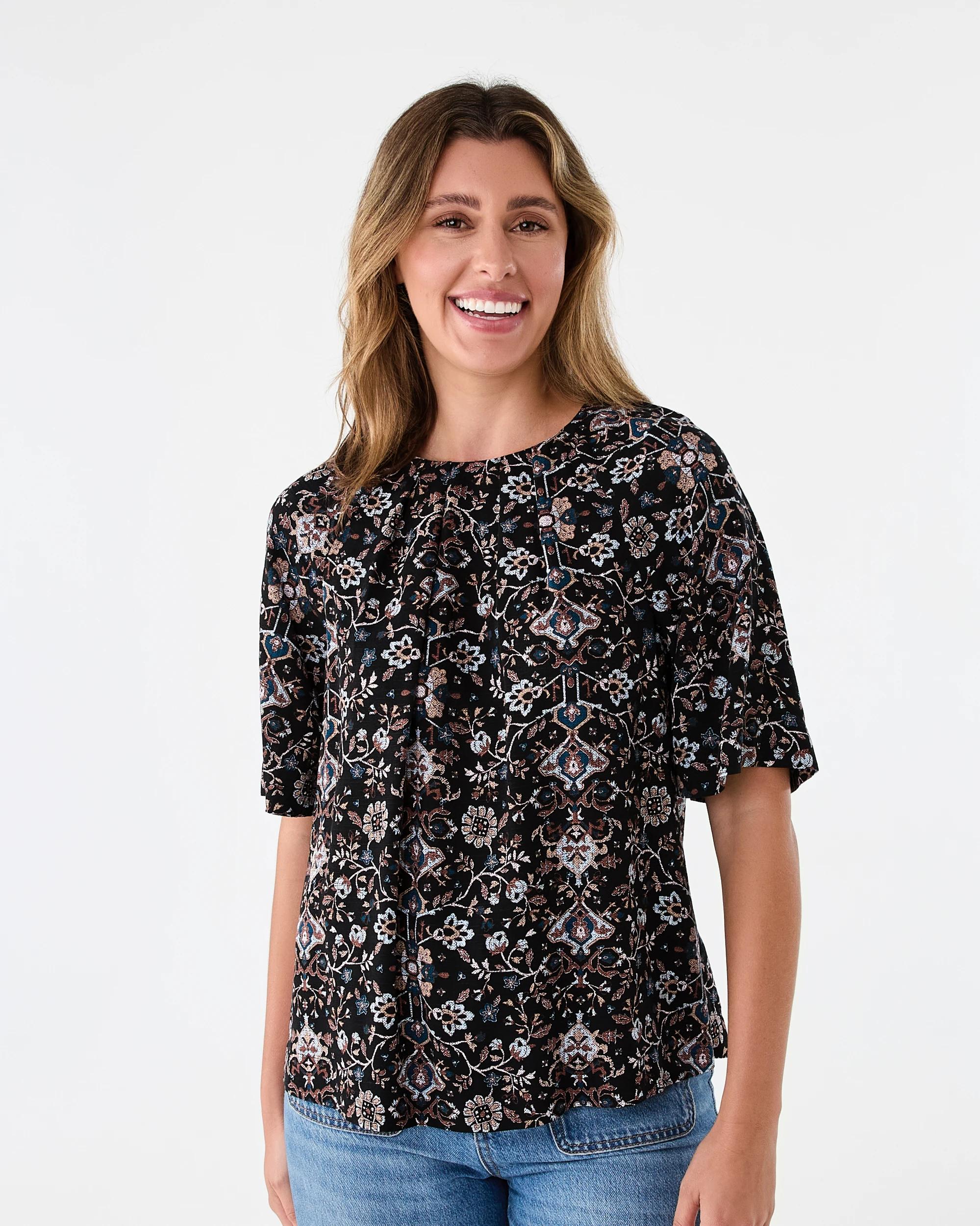 1 Short Sleeve Tuck Top Boho Flrl, 1 of 6