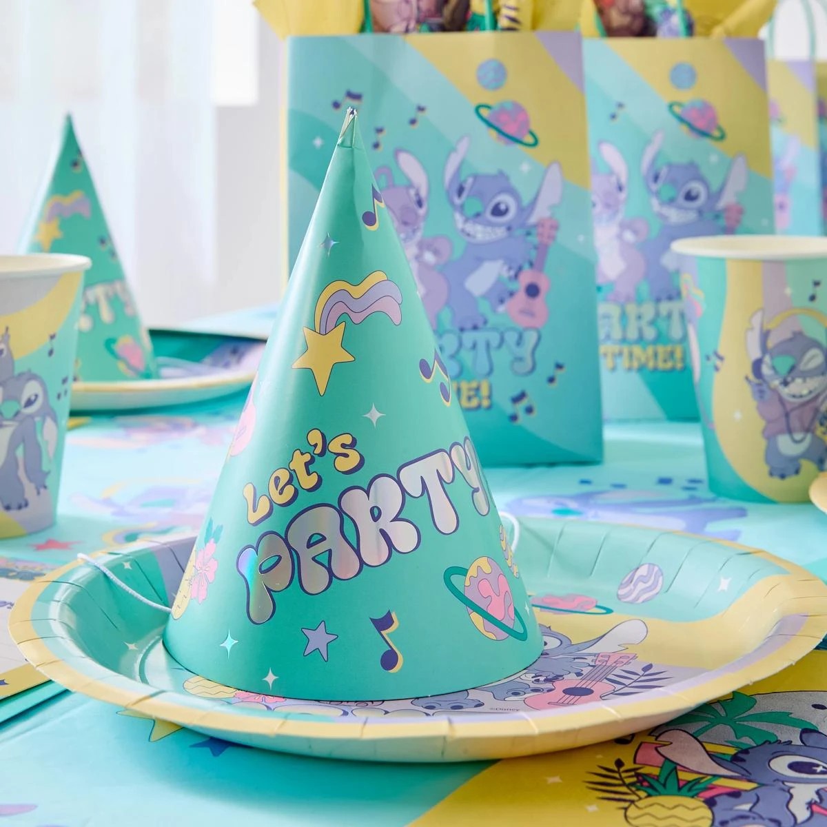 3 100 Piece Disney Stitch Party Box, 3 of 9