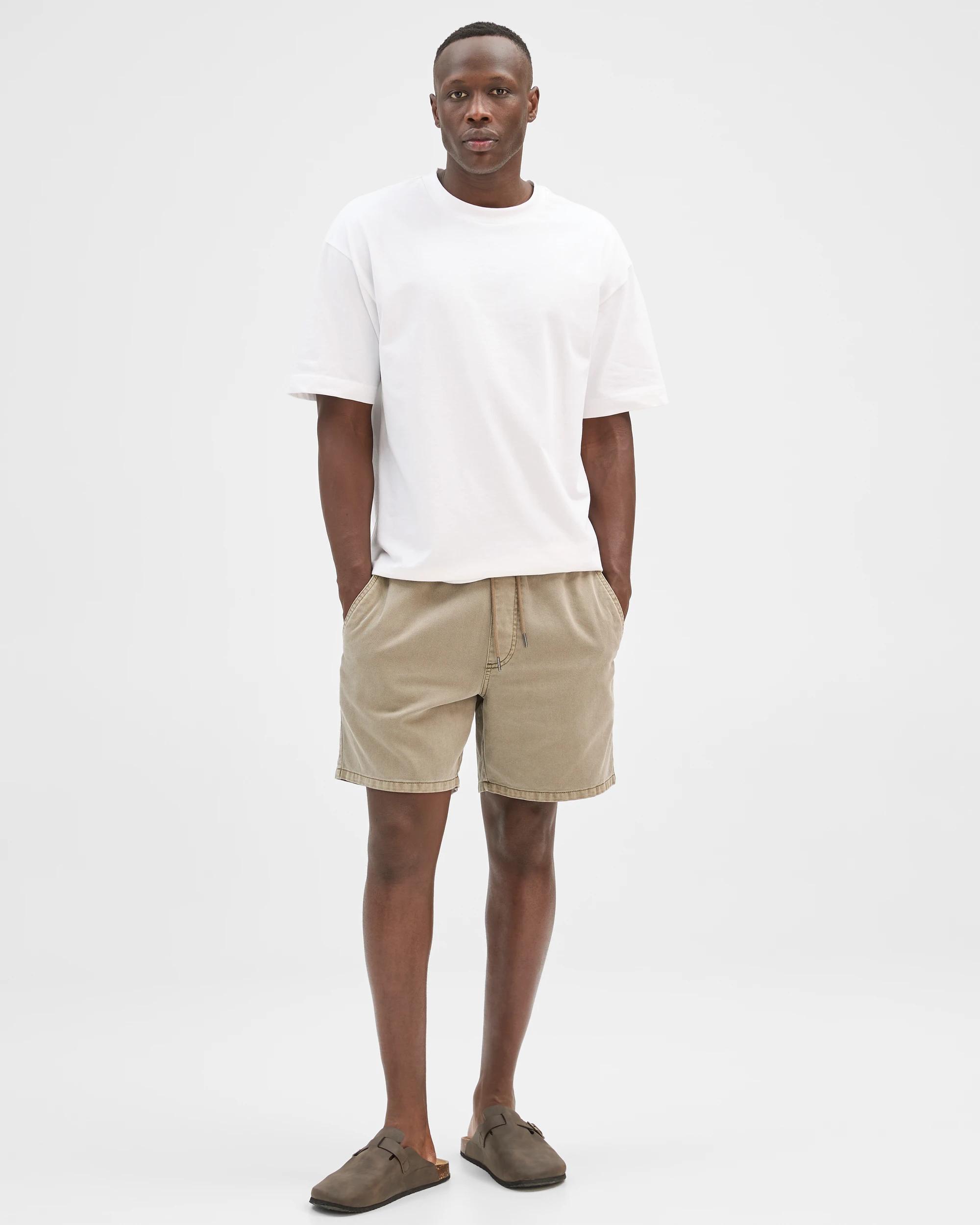 1 Commons Australian Cotton Twill Volley Shorts CAPERS, 1 of 7