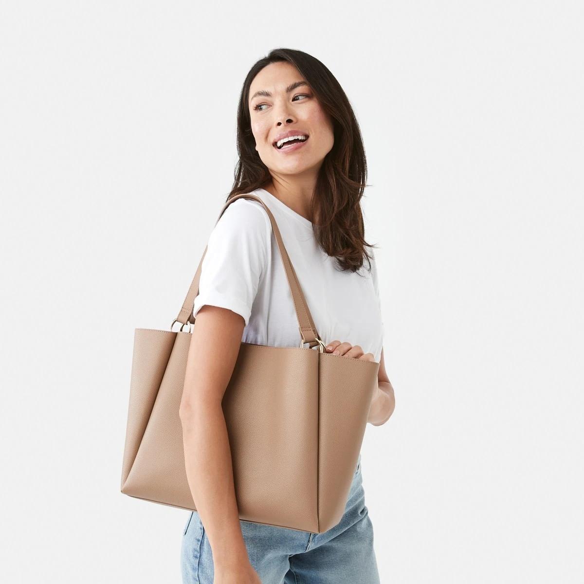 5 PU Tote Bag HAZELNUT LATTE, 5 of 5