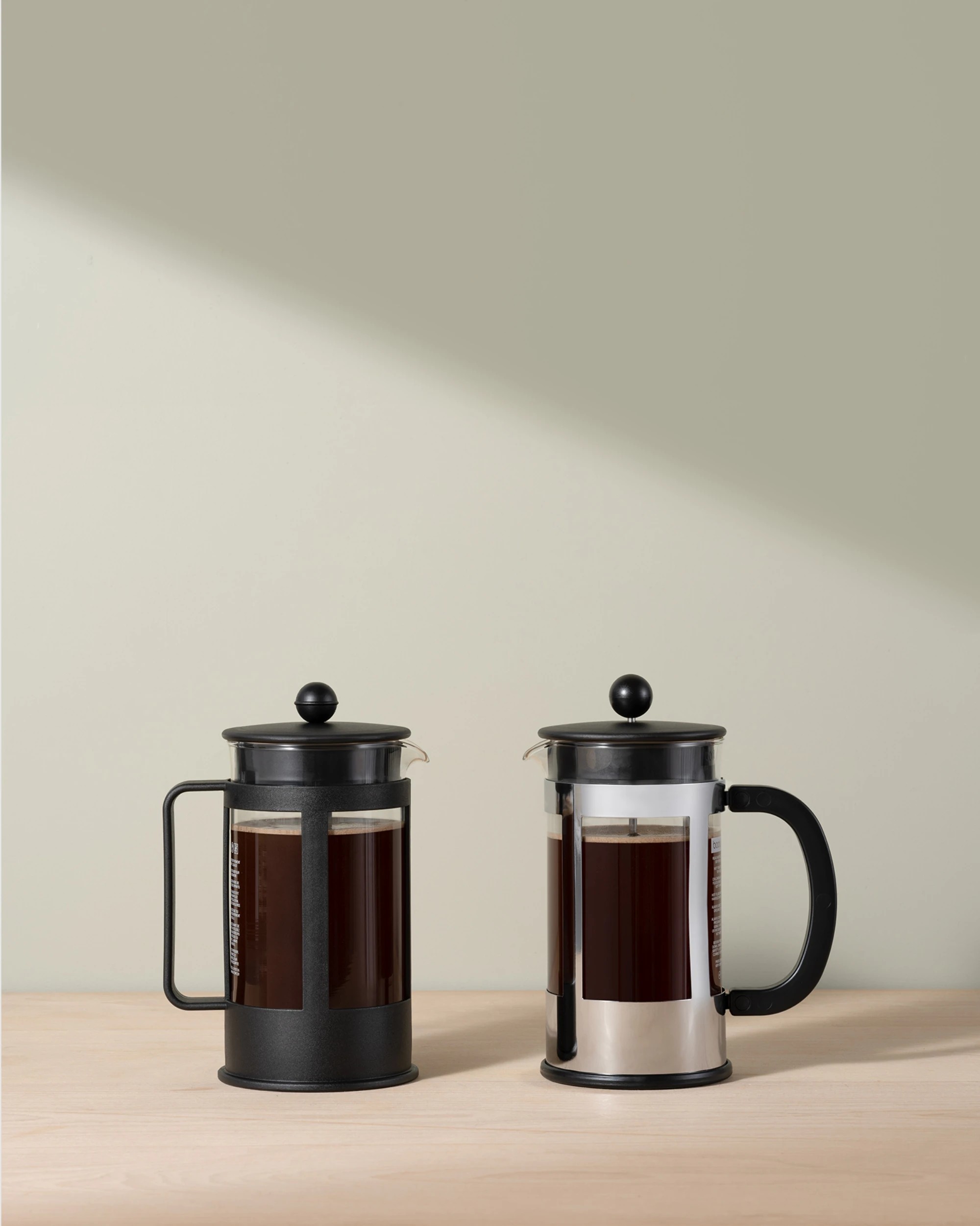 3 Bodum Kenya 1L French Press Coffee Maker - Black, 3 of 3