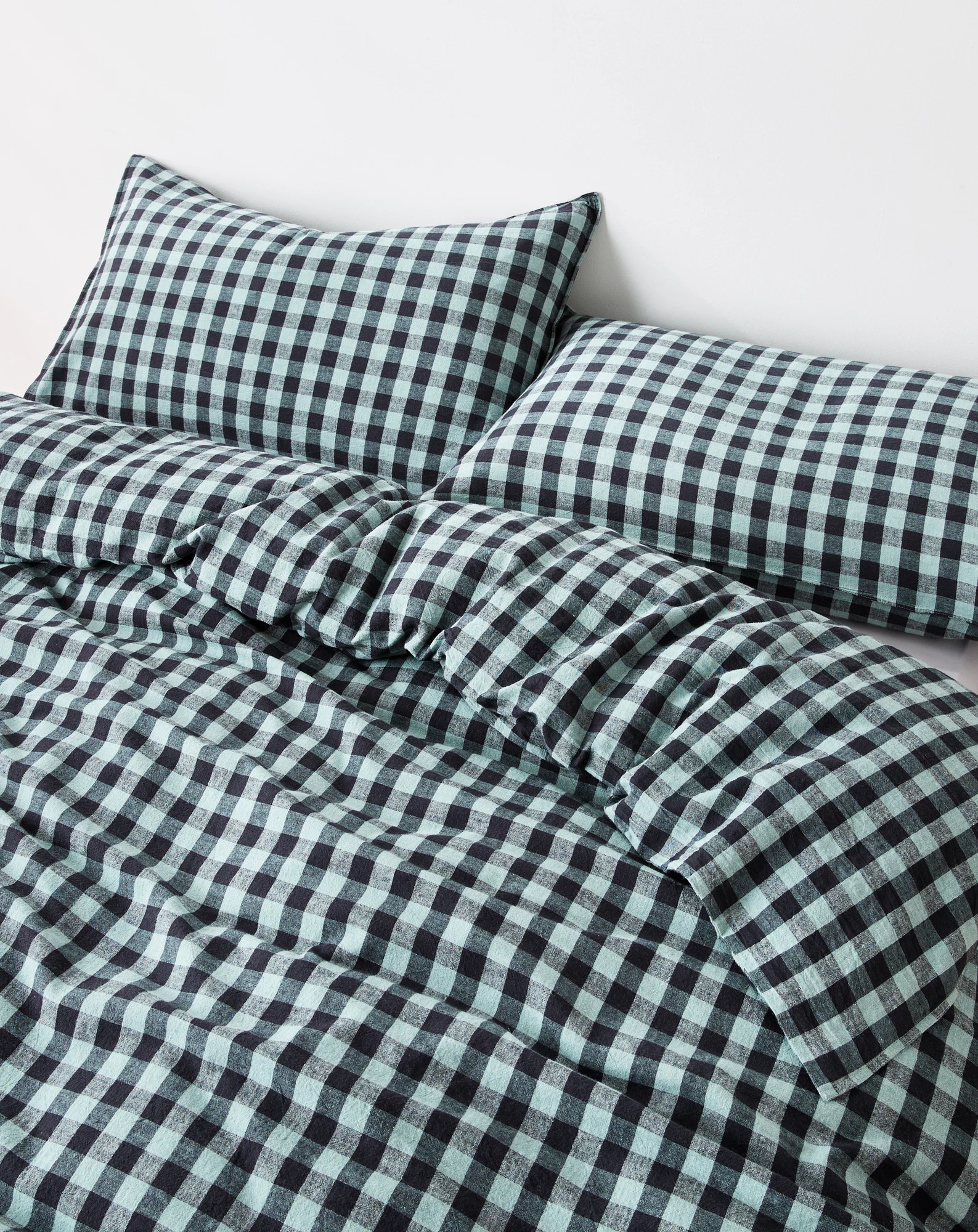 2 Target Darby Gingham Linen/cotton Quilt Cover Set
 - Queen Bed
 - Green, 2 of 3