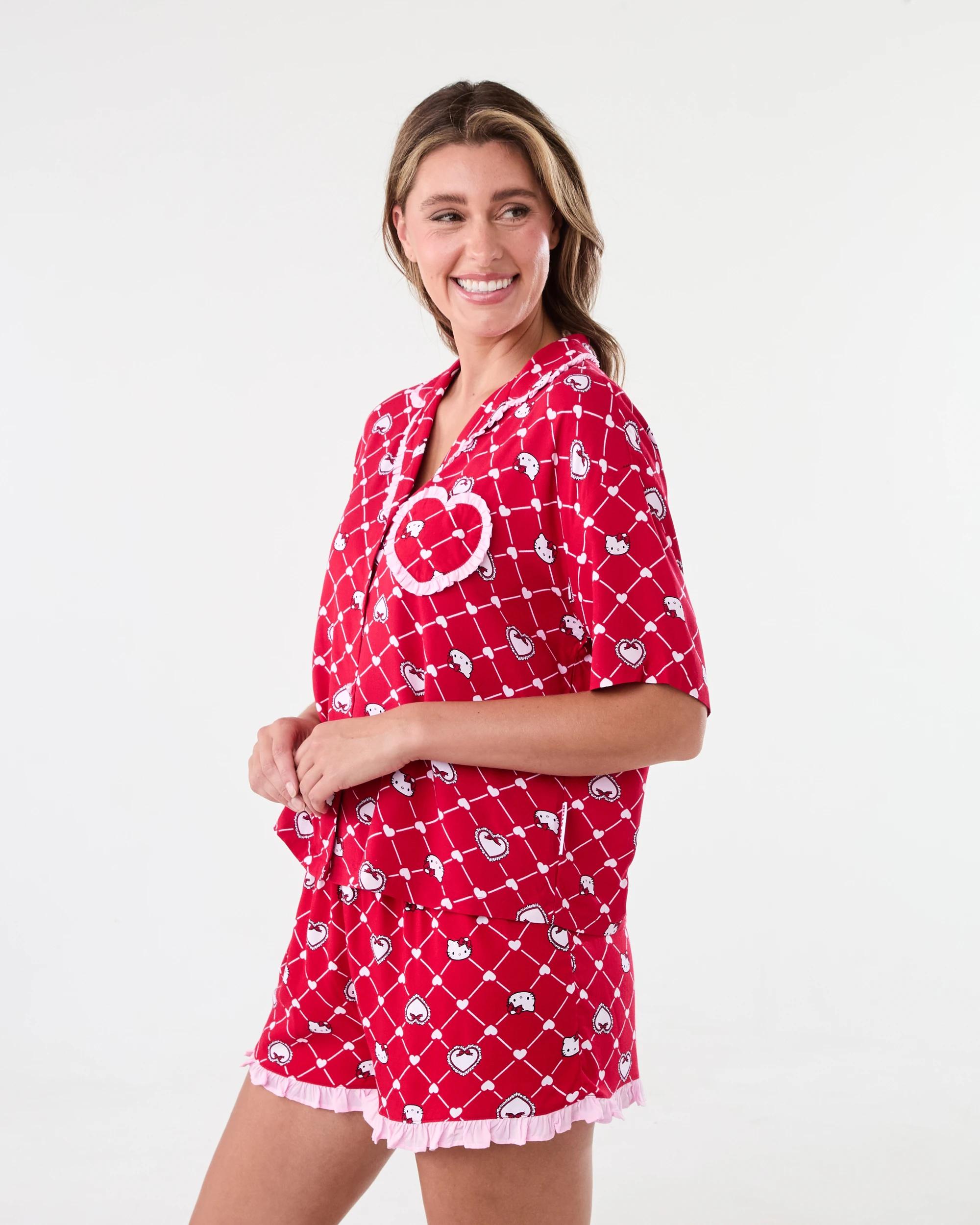 2 Hello Kitty License Frill Short Sleeve Top and Shorts Woven Boxy Pyjama Set Kitt Heart, 2 of 10
