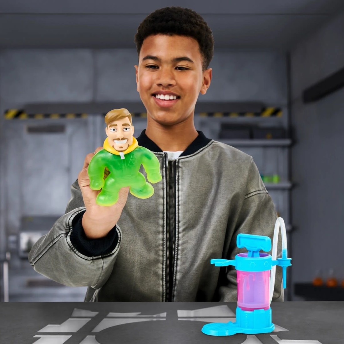 5 MrBeast Lab Creation Station Playset, 5 of 10