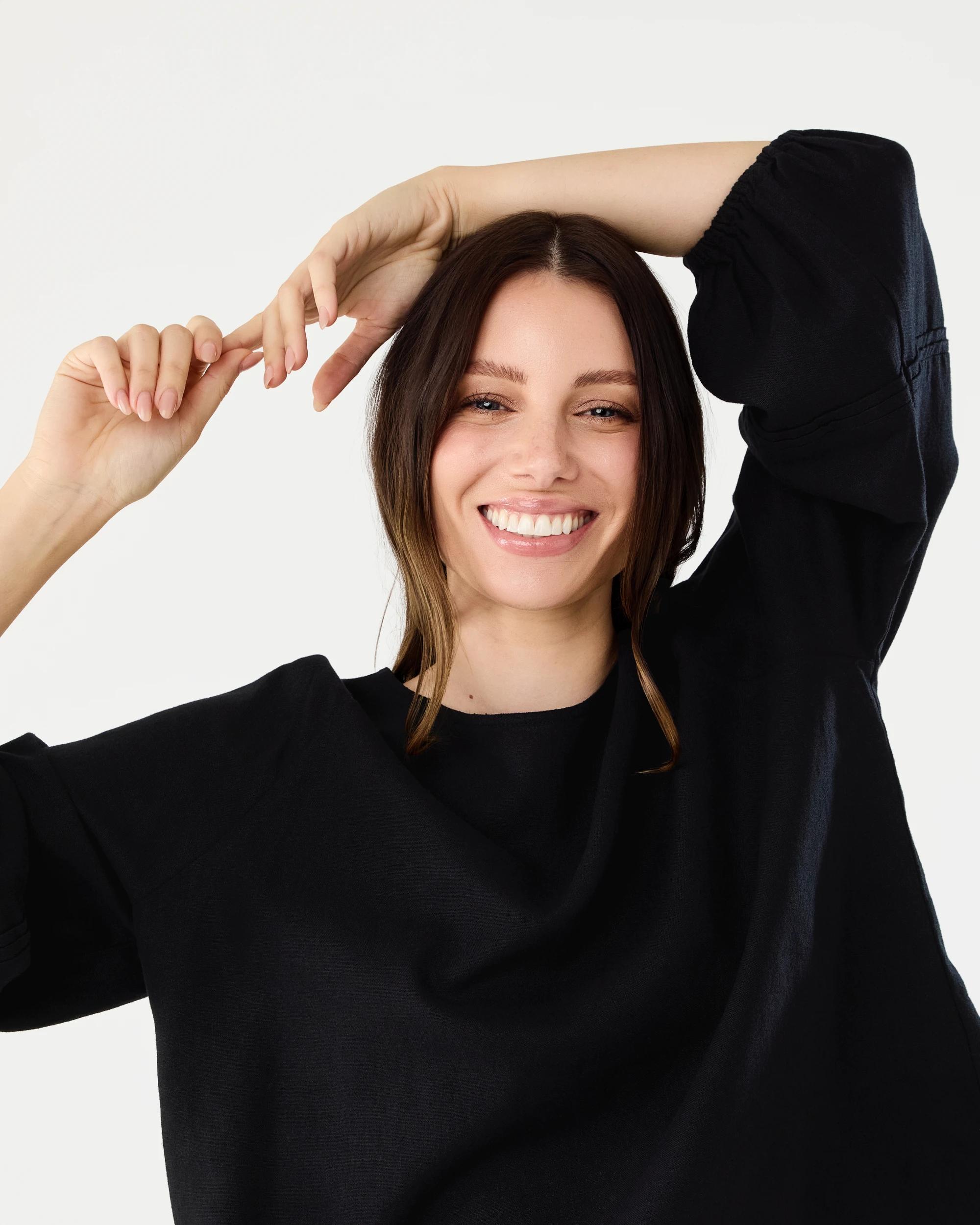 4 Long Sleeve Linen Blend Top Black, 4 of 7