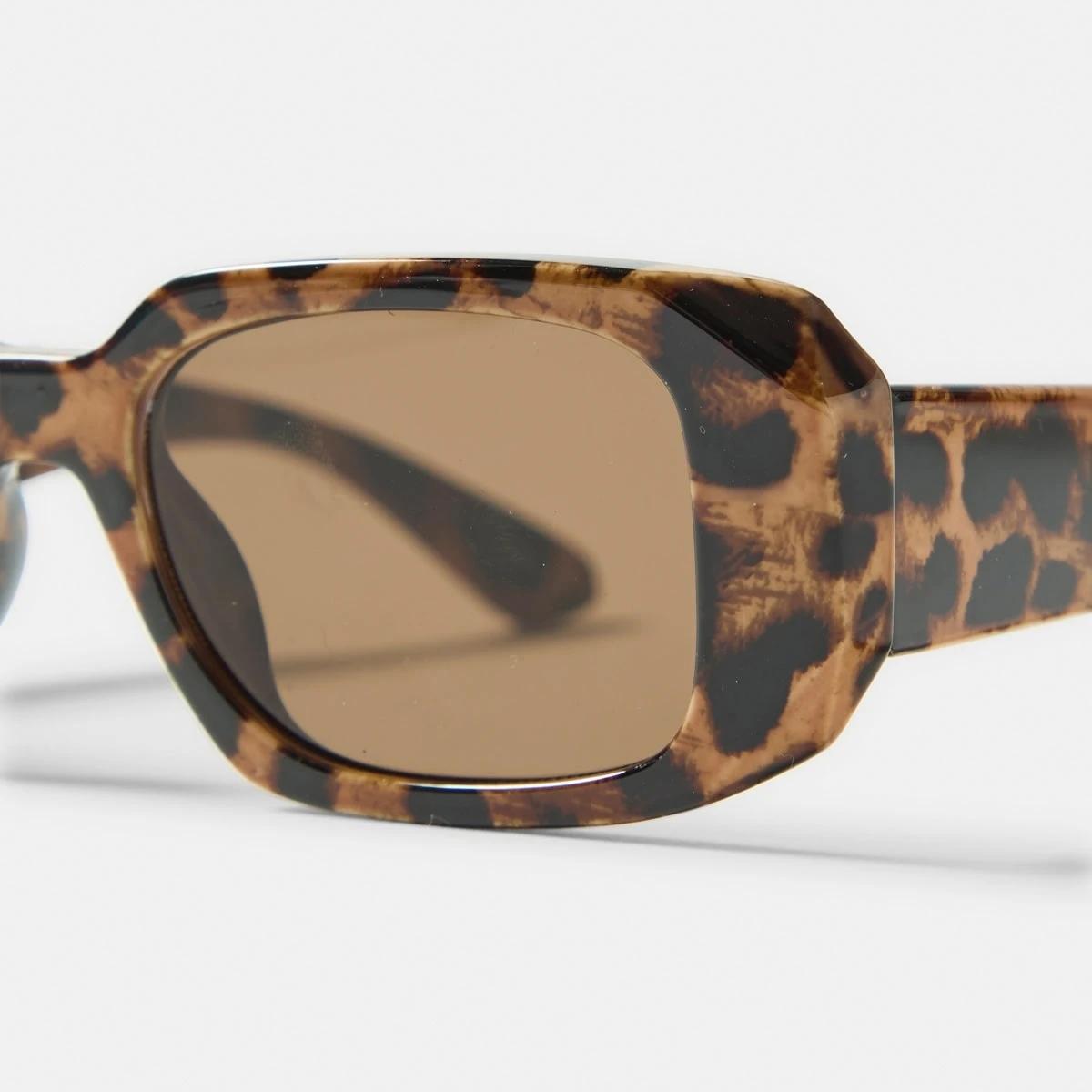 4 Rectangle Classic Sunglasses Leopard, 4 of 6