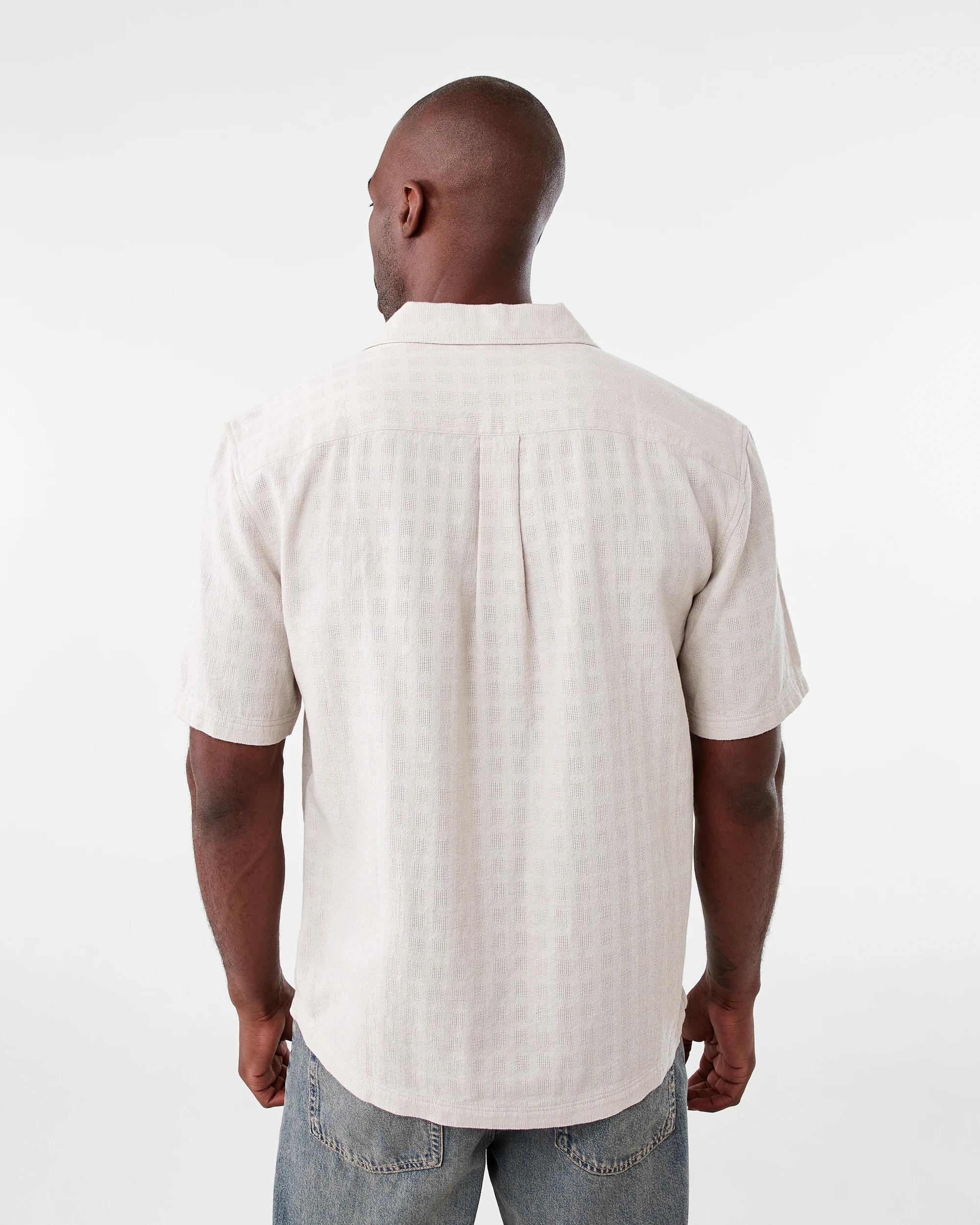 3 Short Sleeve Geometric Shirt Bge Dune, 3 of 6
