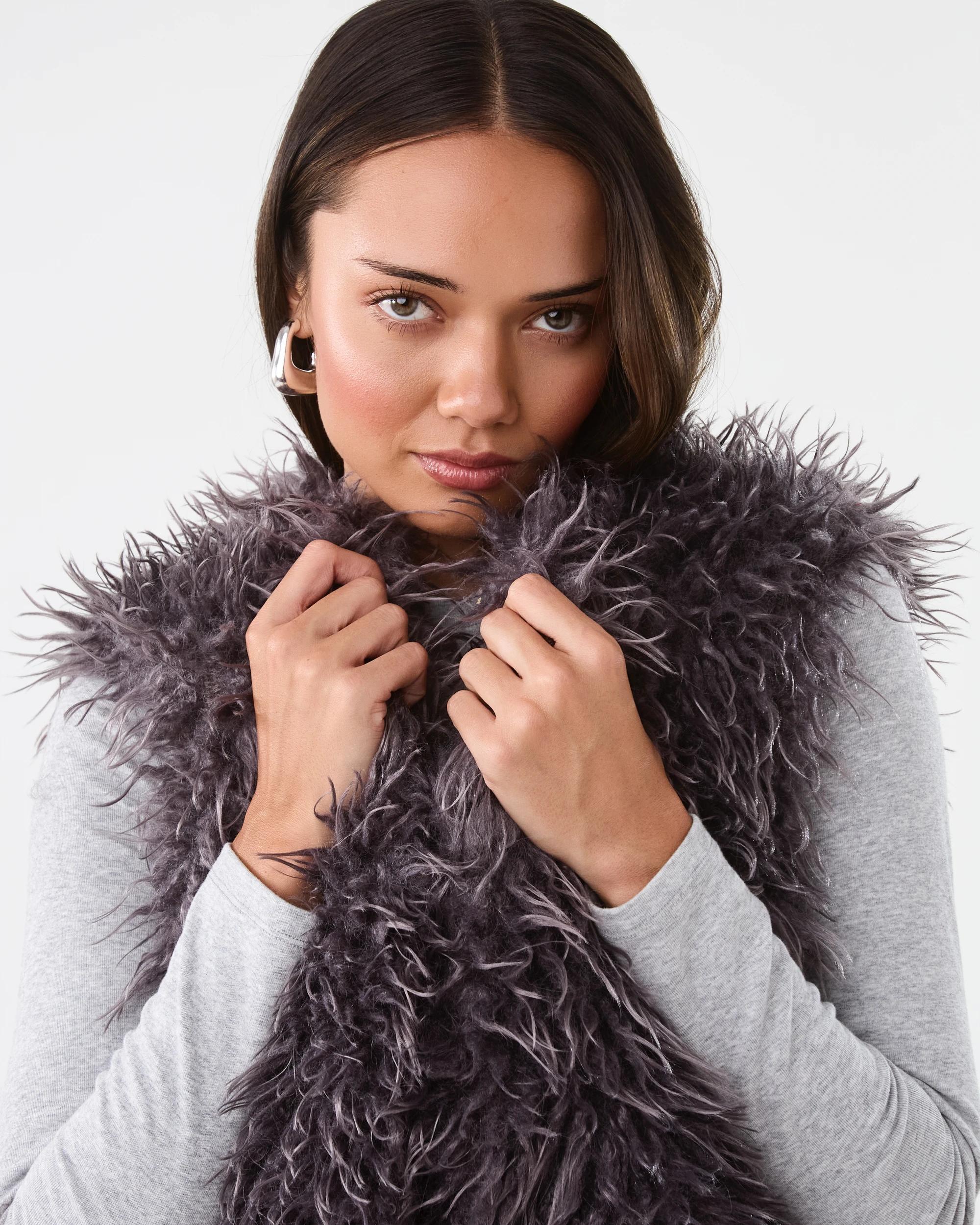 7 Faux Fur Vest Grey Fur, 7 of 9