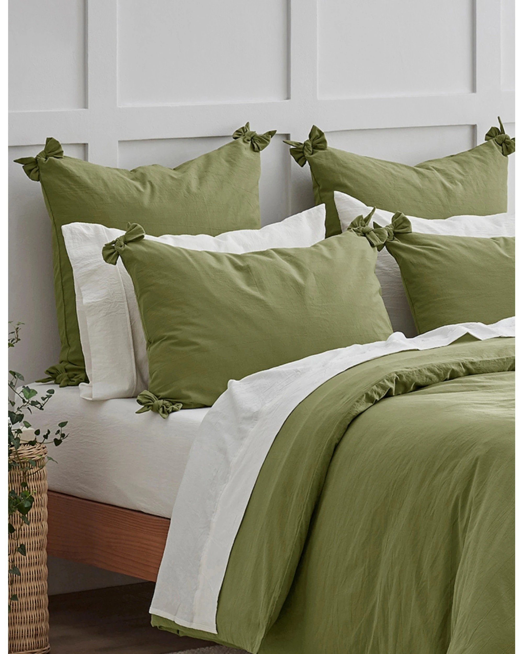 2 Dreamaker Bonnie Washed Cotton Quilt Cover Set with Bows - Single Bed - Olive, 2 of 9