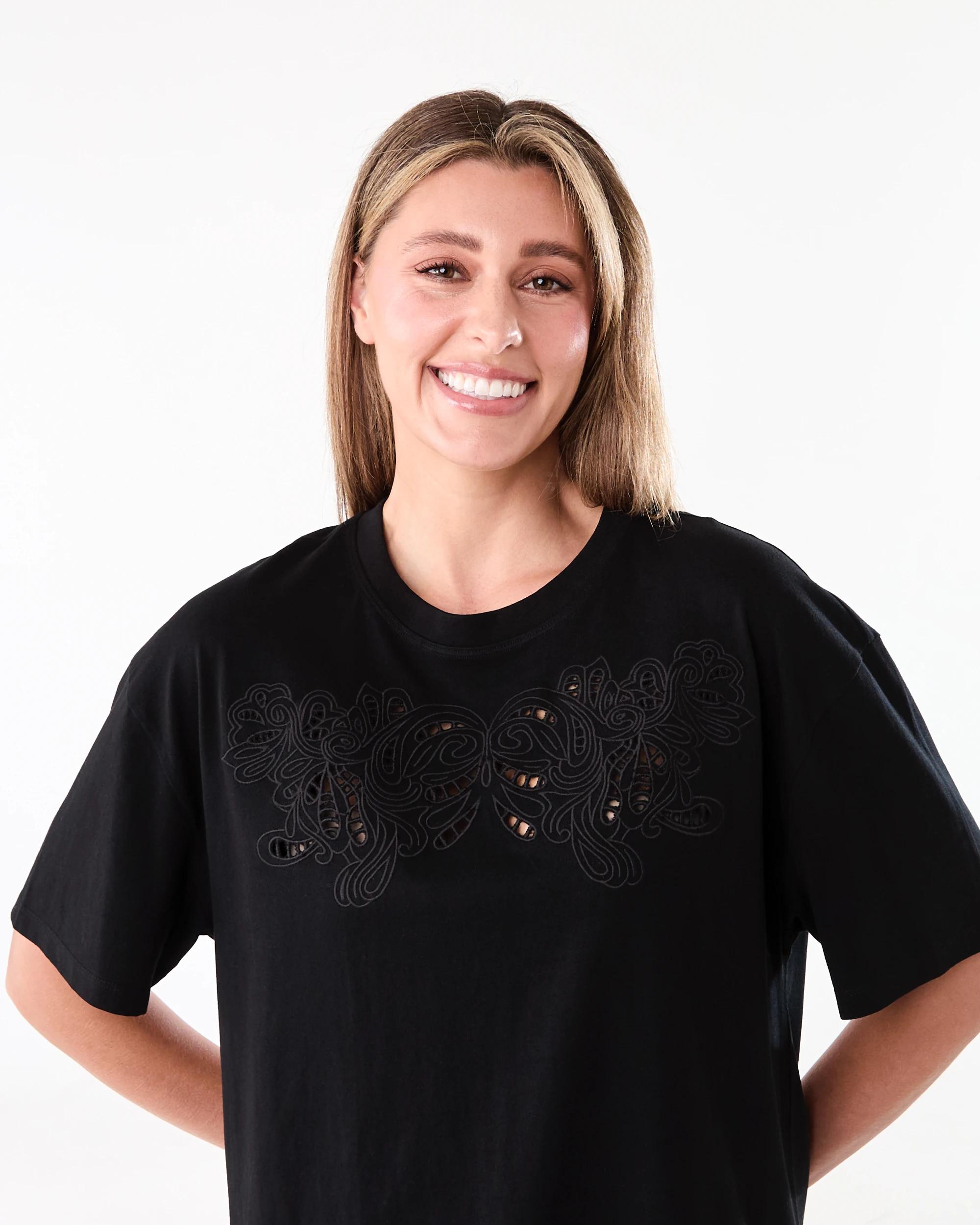 4 Short Sleeve Embroidery Detail T-shirt Black, 4 of 6