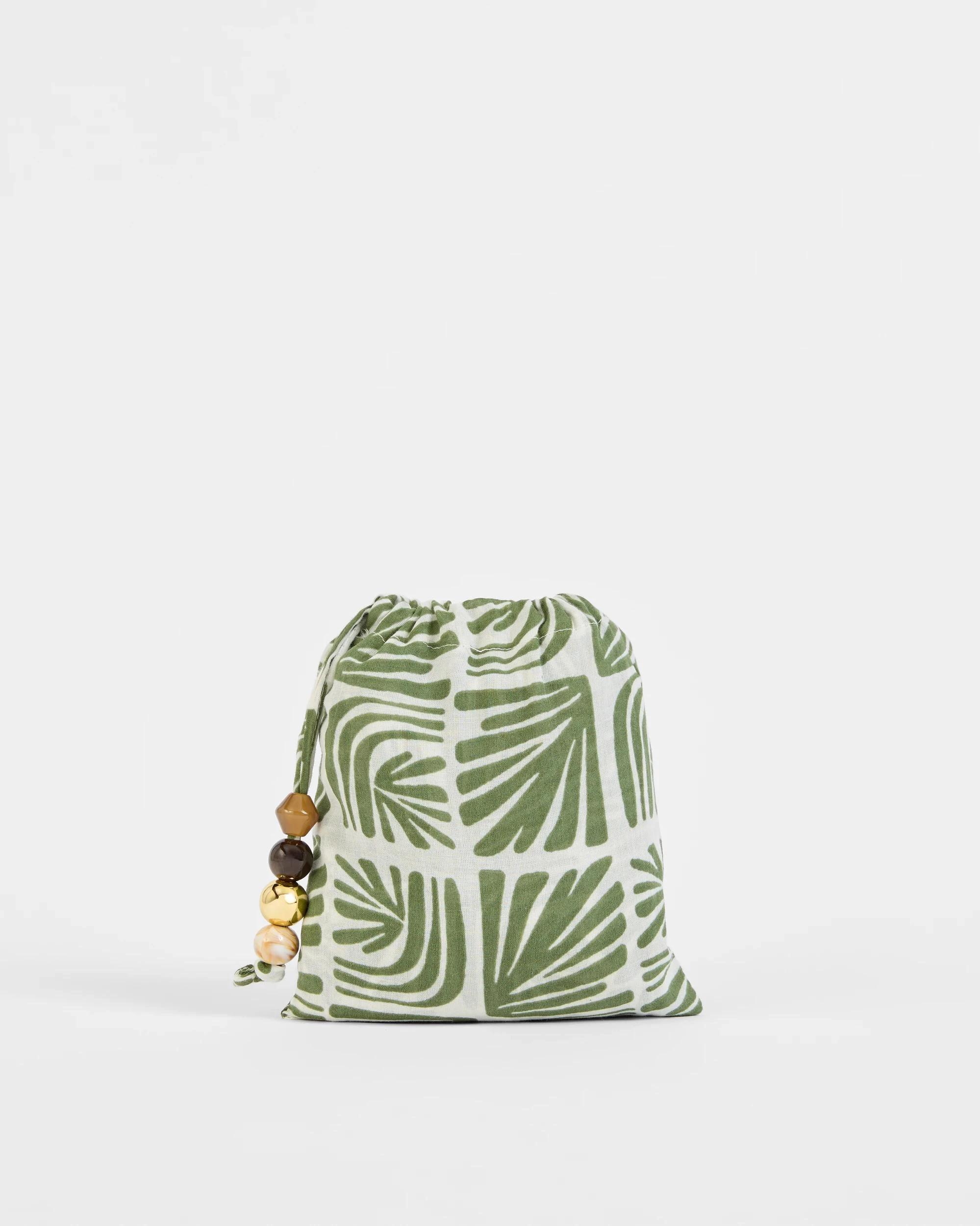 7 Target Beach Sarong with Bag GREEN FERN, 7 of 7