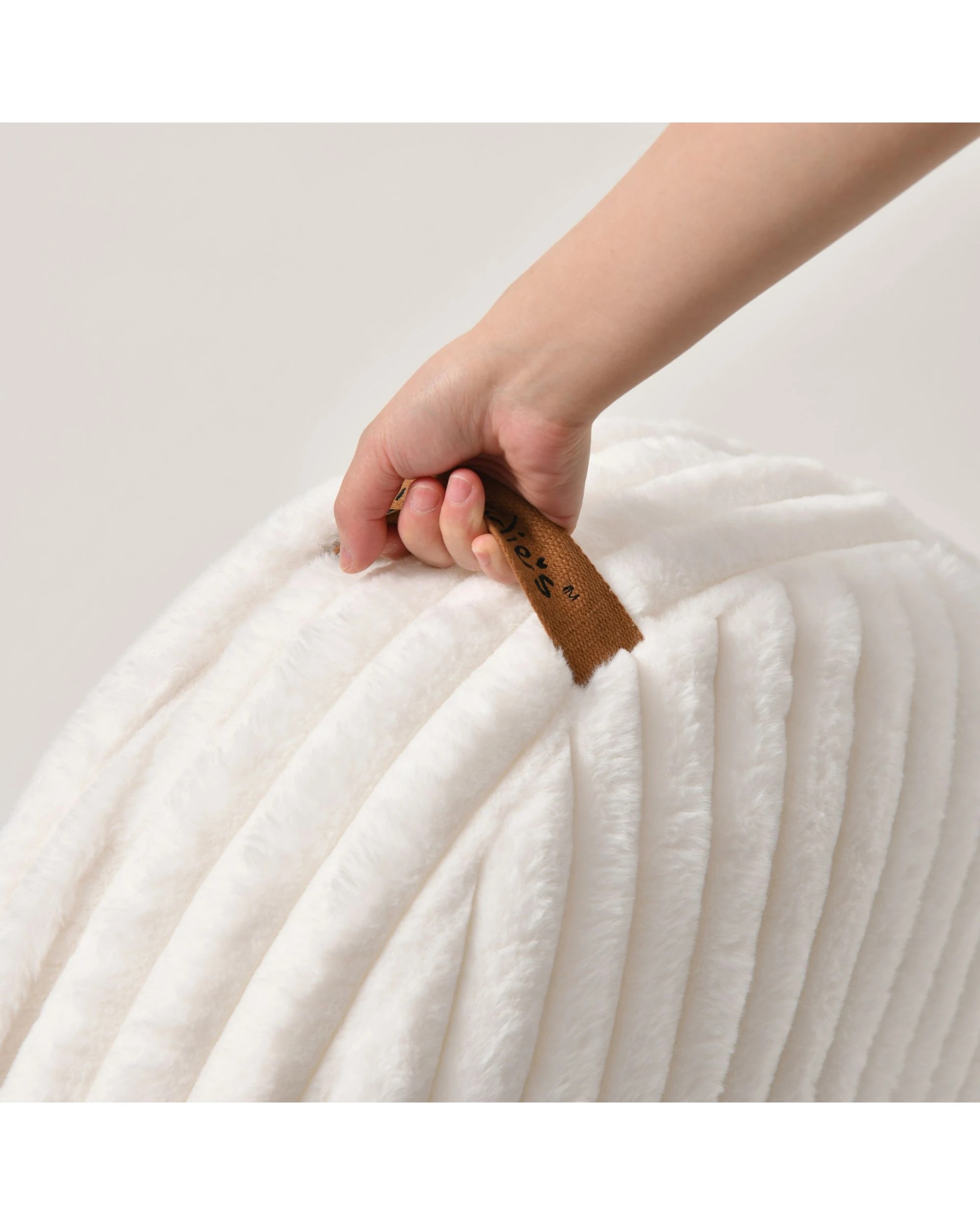 6 Charlie's Cloud Crushed Foam Dog Bed Medium - Cream, 6 of 8